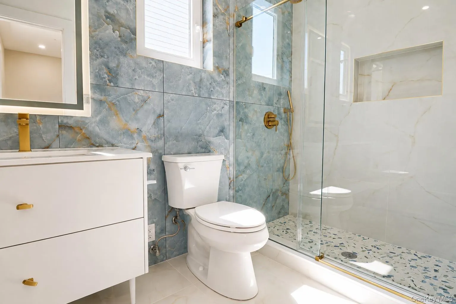 23 Mistletoe Lane, Hempstead, NY, 5 Bedrooms Bedrooms, 12 Rooms Rooms,5 BathroomsBathrooms,Residential,For Rent,Mistletoe,0,1044636 23 Mistletoe Lane, Hempstead, NY, 5 Bedrooms Bedrooms, 12 Rooms Rooms,5 BathroomsBathrooms,Residential,For Rent,Mistletoe,0,1044636