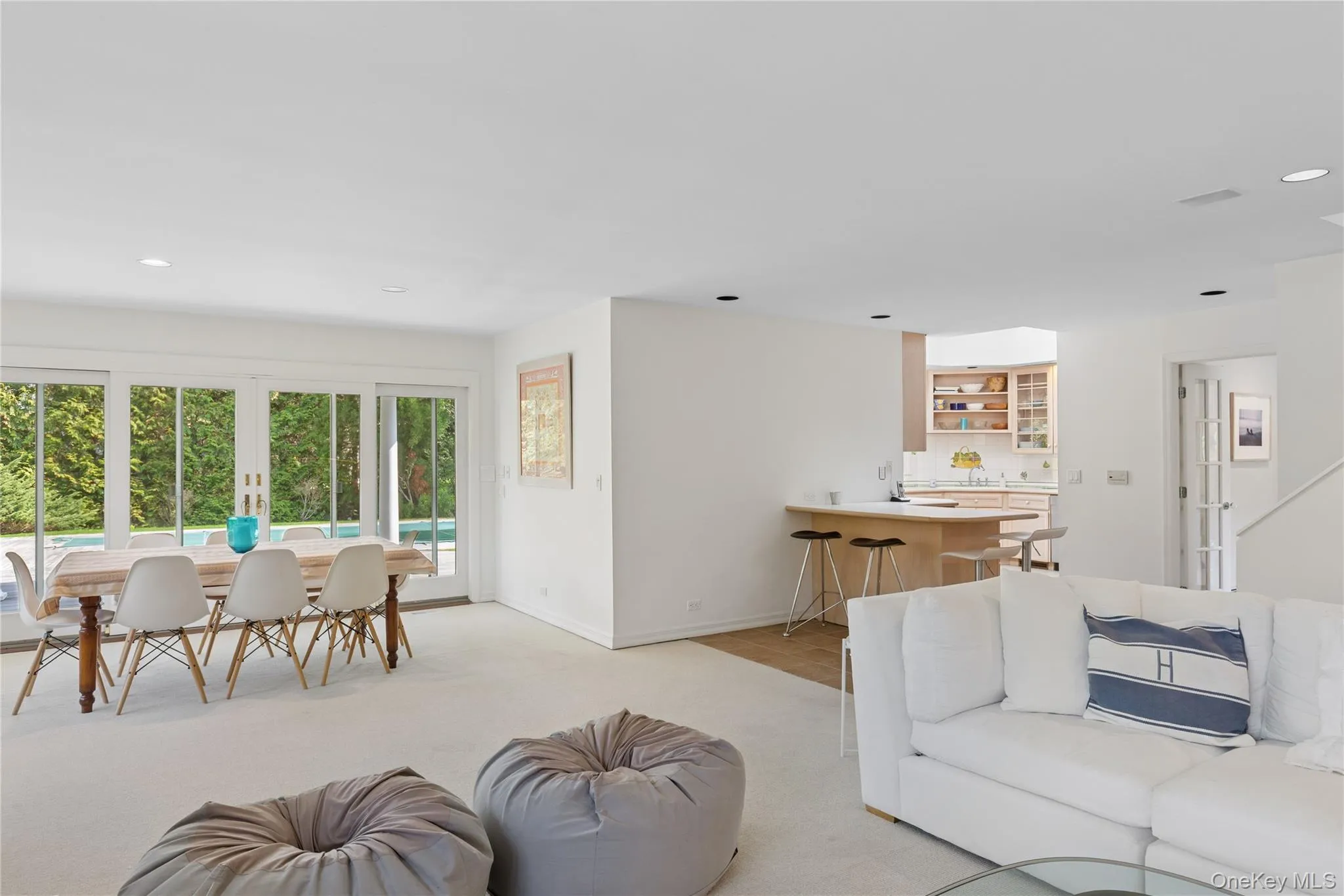 8 Niamogue Lane, Southampton, NY, 3 Bedrooms Bedrooms, 8 Rooms Rooms,2 BathroomsBathrooms,Residential Lease,For Rent,Niamogue,0,1044637 8 Niamogue Lane, Southampton, NY, 3 Bedrooms Bedrooms, 8 Rooms Rooms,2 BathroomsBathrooms,Residential Lease,For Rent,Niamogue,0,1044637
