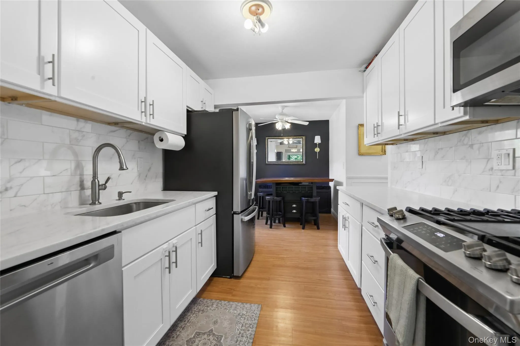 2 Church Lane, Clarkstown, NY, 2 Bedrooms Bedrooms, 5 Rooms Rooms,1 BathroomBathrooms,Residential,For Rent,Church,0,1044639 2 Church Lane, Clarkstown, NY, 2 Bedrooms Bedrooms, 5 Rooms Rooms,1 BathroomBathrooms,Residential,For Rent,Church,0,1044639