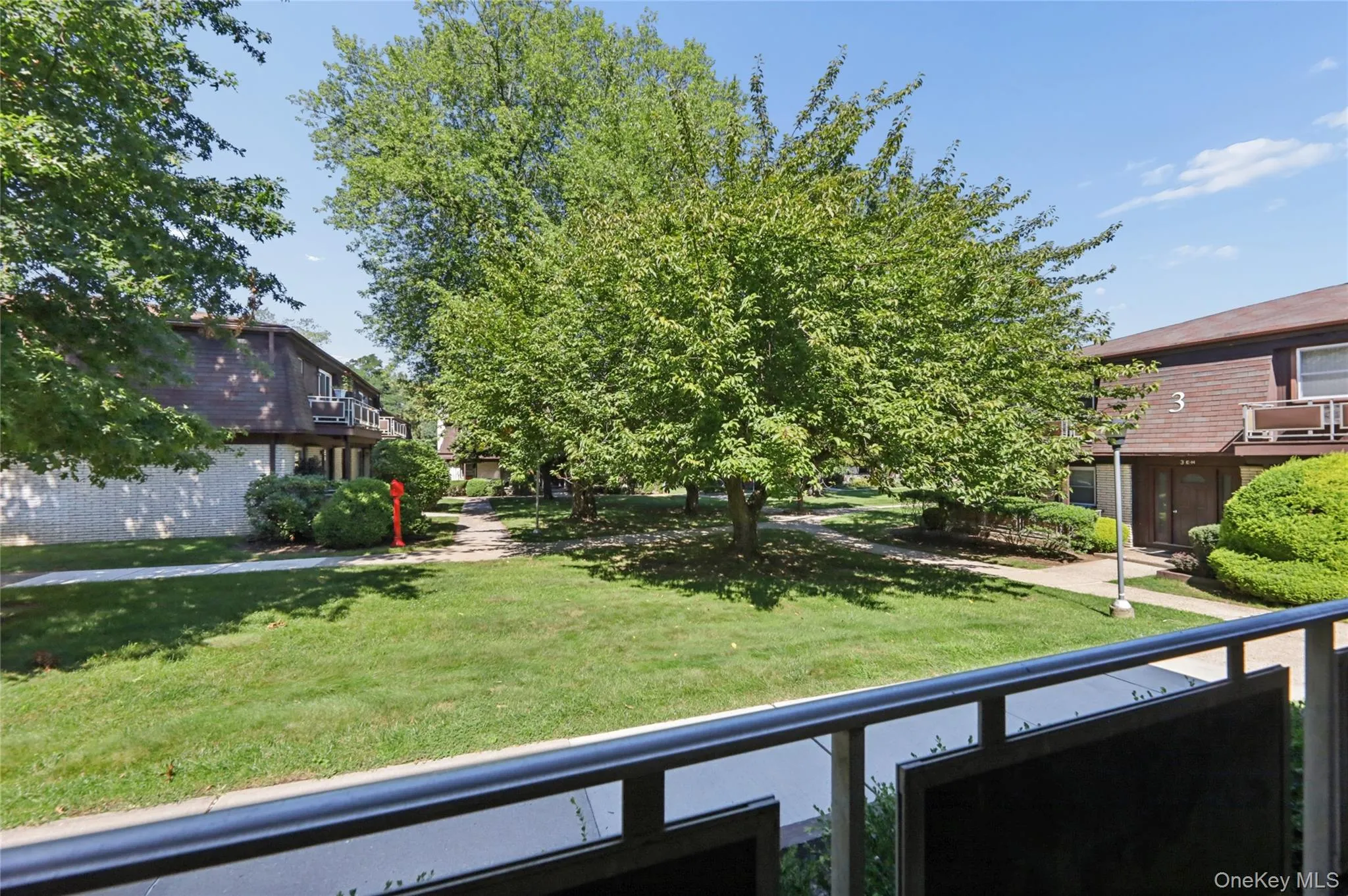 2 Church Lane, Clarkstown, NY, 2 Bedrooms Bedrooms, 5 Rooms Rooms,1 BathroomBathrooms,Residential,For Rent,Church,0,1044639 2 Church Lane, Clarkstown, NY, 2 Bedrooms Bedrooms, 5 Rooms Rooms,1 BathroomBathrooms,Residential,For Rent,Church,0,1044639