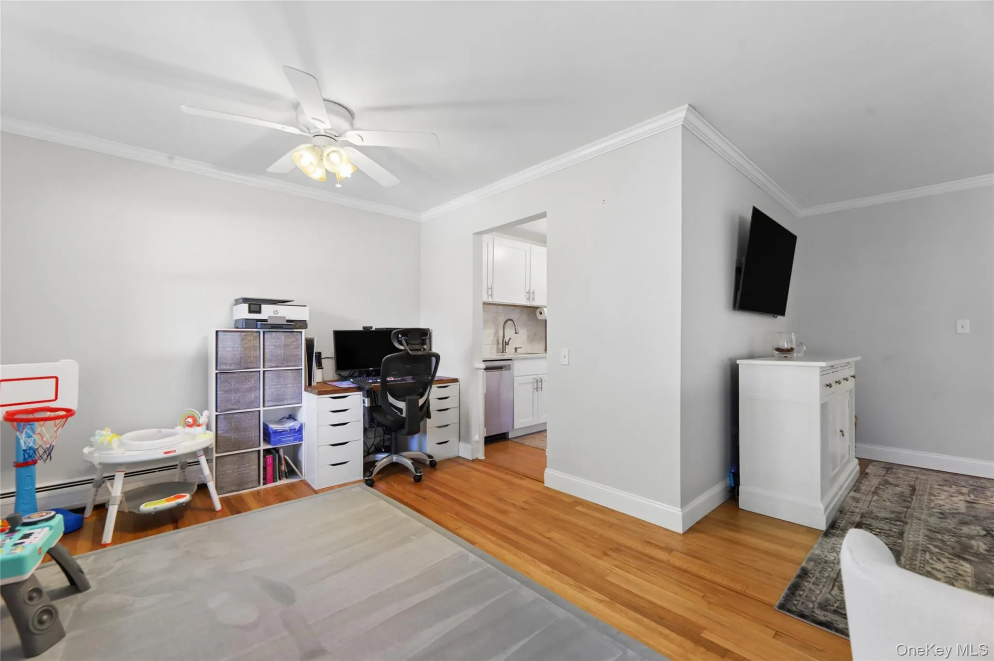 2 Church Lane, Clarkstown, NY, 2 Bedrooms Bedrooms, 5 Rooms Rooms,1 BathroomBathrooms,Residential,For Rent,Church,0,1044639 2 Church Lane, Clarkstown, NY, 2 Bedrooms Bedrooms, 5 Rooms Rooms,1 BathroomBathrooms,Residential,For Rent,Church,0,1044639