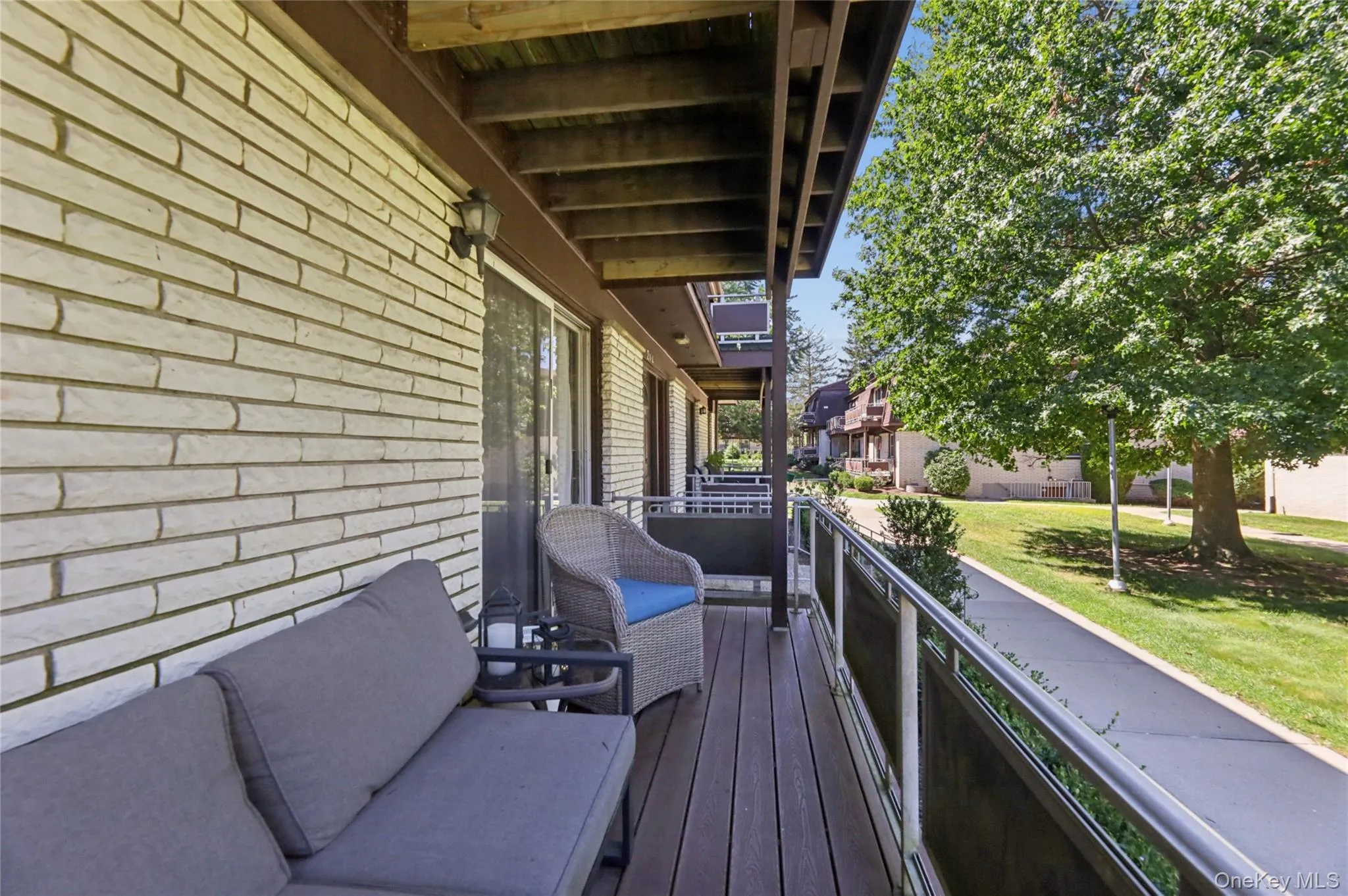 2 Church Lane, Clarkstown, NY, 2 Bedrooms Bedrooms, 5 Rooms Rooms,1 BathroomBathrooms,Residential,For Rent,Church,0,1044639 2 Church Lane, Clarkstown, NY, 2 Bedrooms Bedrooms, 5 Rooms Rooms,1 BathroomBathrooms,Residential,For Rent,Church,0,1044639