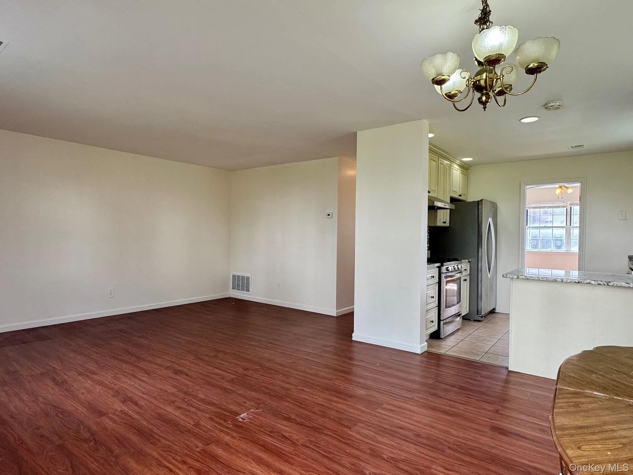 47 Brick Pond Road, Middletown, NY, 2 Bedrooms Bedrooms, 5 Rooms Rooms,1 BathroomBathrooms,Residential Lease,For Rent,Brick Pond,0,1044647 47 Brick Pond Road, Middletown, NY, 2 Bedrooms Bedrooms, 5 Rooms Rooms,1 BathroomBathrooms,Residential Lease,For Rent,Brick Pond,0,1044647