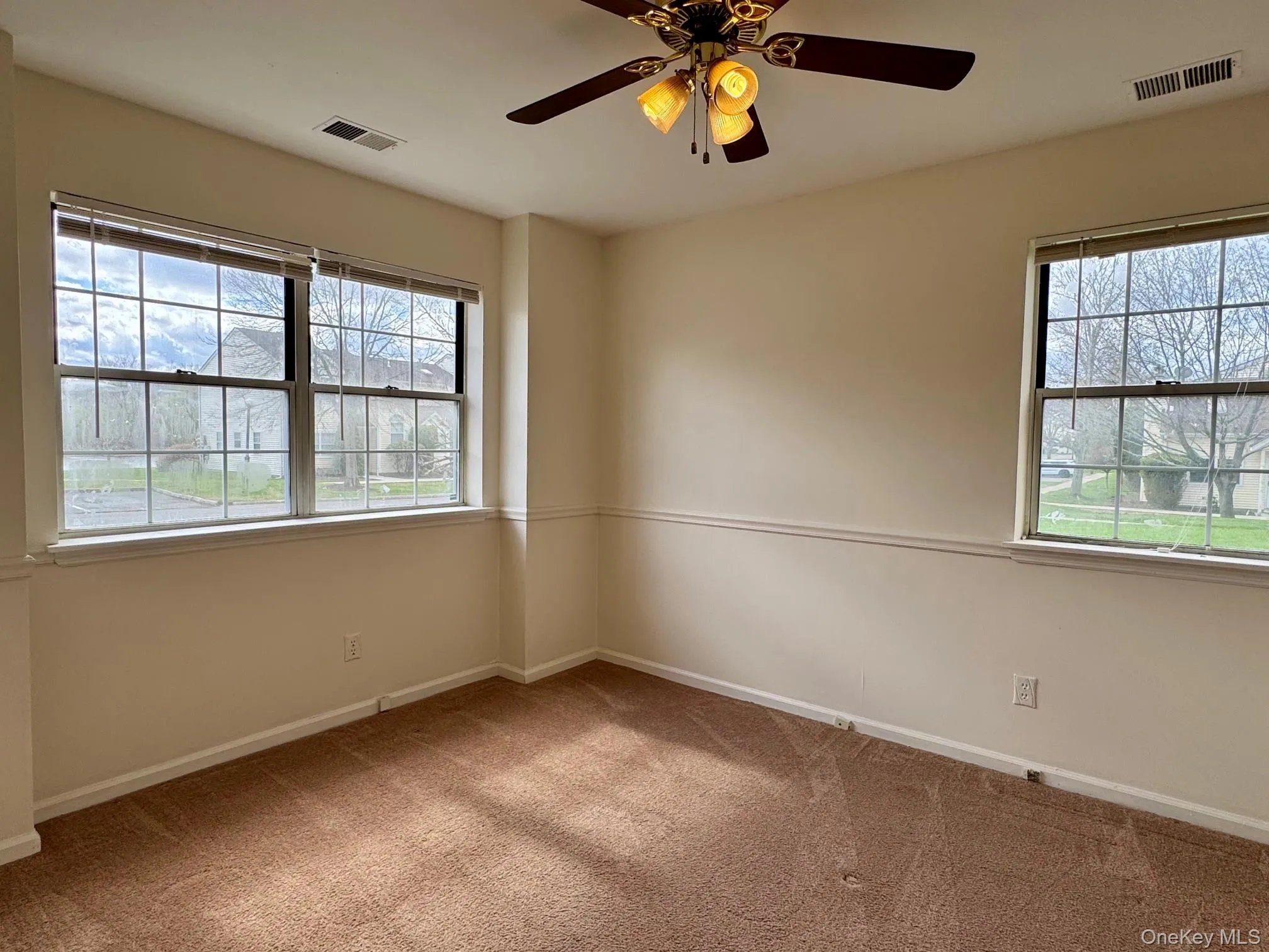 47 Brick Pond Road, Middletown, NY, 2 Bedrooms Bedrooms, 5 Rooms Rooms,1 BathroomBathrooms,Residential Lease,For Rent,Brick Pond,0,1044647 47 Brick Pond Road, Middletown, NY, 2 Bedrooms Bedrooms, 5 Rooms Rooms,1 BathroomBathrooms,Residential Lease,For Rent,Brick Pond,0,1044647