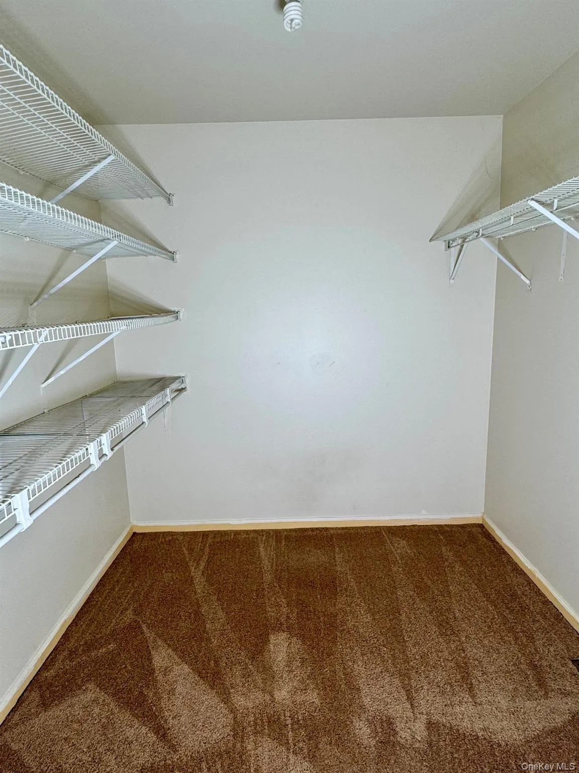 47 Brick Pond Road, Middletown, NY, 2 Bedrooms Bedrooms, 5 Rooms Rooms,1 BathroomBathrooms,Residential Lease,For Rent,Brick Pond,0,1044647 47 Brick Pond Road, Middletown, NY, 2 Bedrooms Bedrooms, 5 Rooms Rooms,1 BathroomBathrooms,Residential Lease,For Rent,Brick Pond,0,1044647