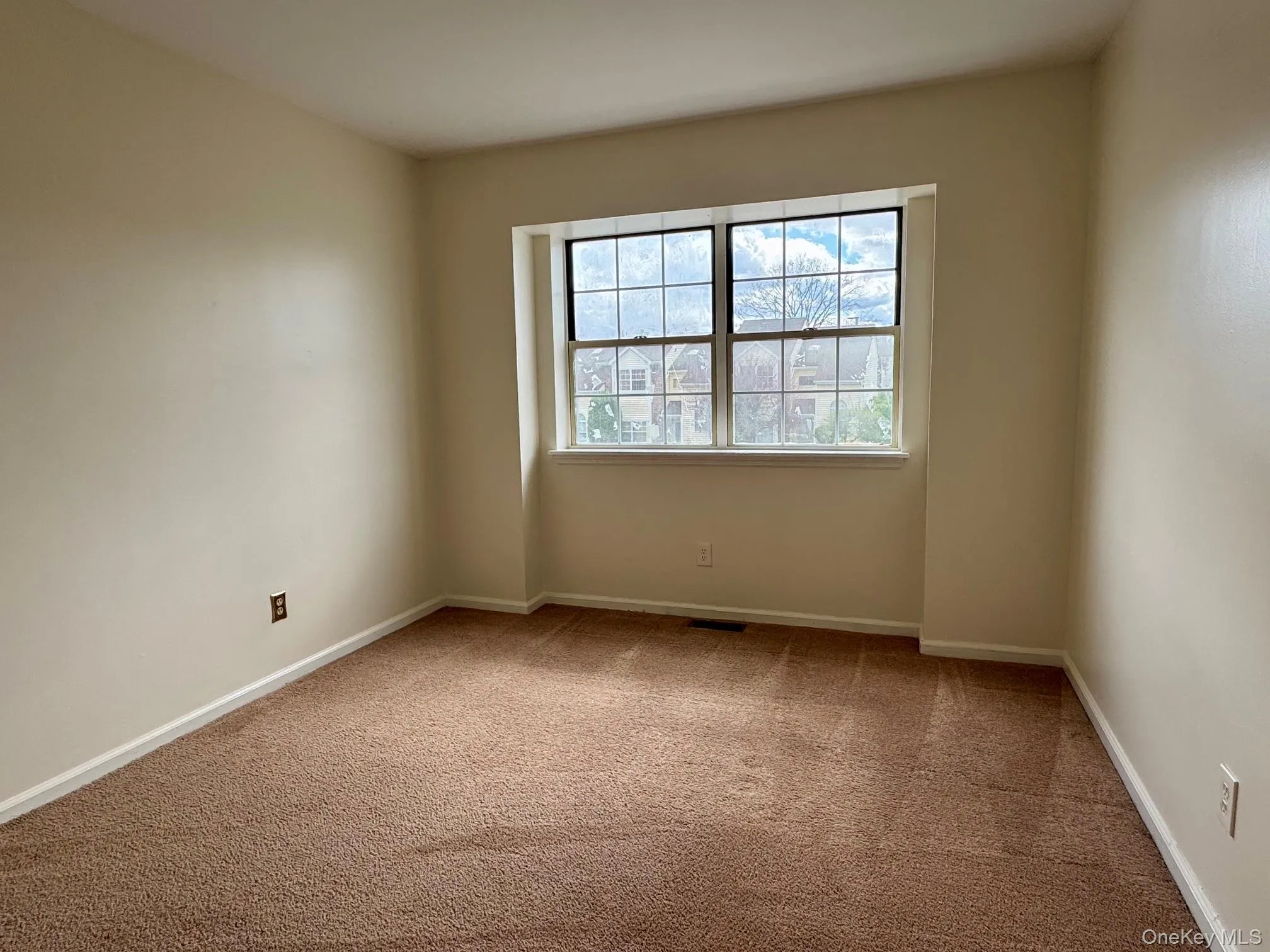 47 Brick Pond Road, Middletown, NY, 2 Bedrooms Bedrooms, 5 Rooms Rooms,1 BathroomBathrooms,Residential Lease,For Rent,Brick Pond,0,1044647 47 Brick Pond Road, Middletown, NY, 2 Bedrooms Bedrooms, 5 Rooms Rooms,1 BathroomBathrooms,Residential Lease,For Rent,Brick Pond,0,1044647