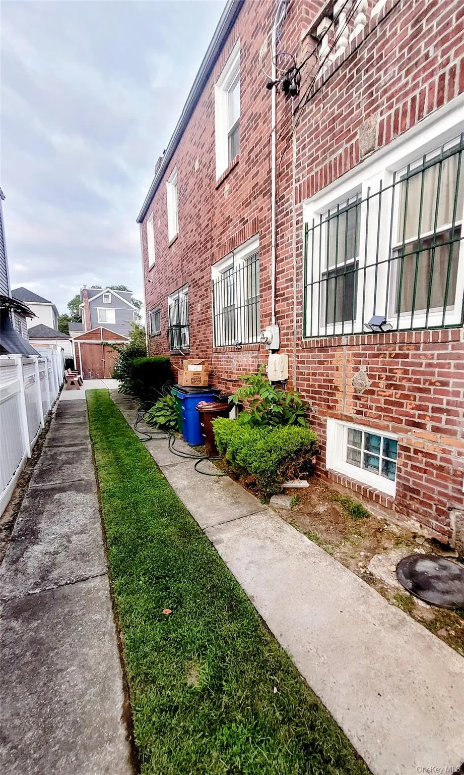 122-65 Nellis Street, New York, NY, 3 Bedrooms Bedrooms, 7 Rooms Rooms,2 BathroomsBathrooms,Residential,For Rent,Nellis,0,1044650 122-65 Nellis Street, New York, NY, 3 Bedrooms Bedrooms, 7 Rooms Rooms,2 BathroomsBathrooms,Residential,For Rent,Nellis,0,1044650