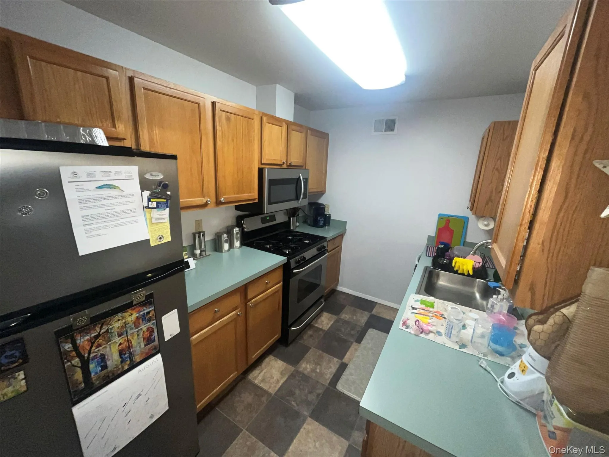 18 Deer Ct Drive, Middletown, NY, 2 Bedrooms Bedrooms, 7 Rooms Rooms,2 BathroomsBathrooms,Residential,For Rent,Deer Ct,0,1044653 18 Deer Ct Drive, Middletown, NY, 2 Bedrooms Bedrooms, 7 Rooms Rooms,2 BathroomsBathrooms,Residential,For Rent,Deer Ct,0,1044653