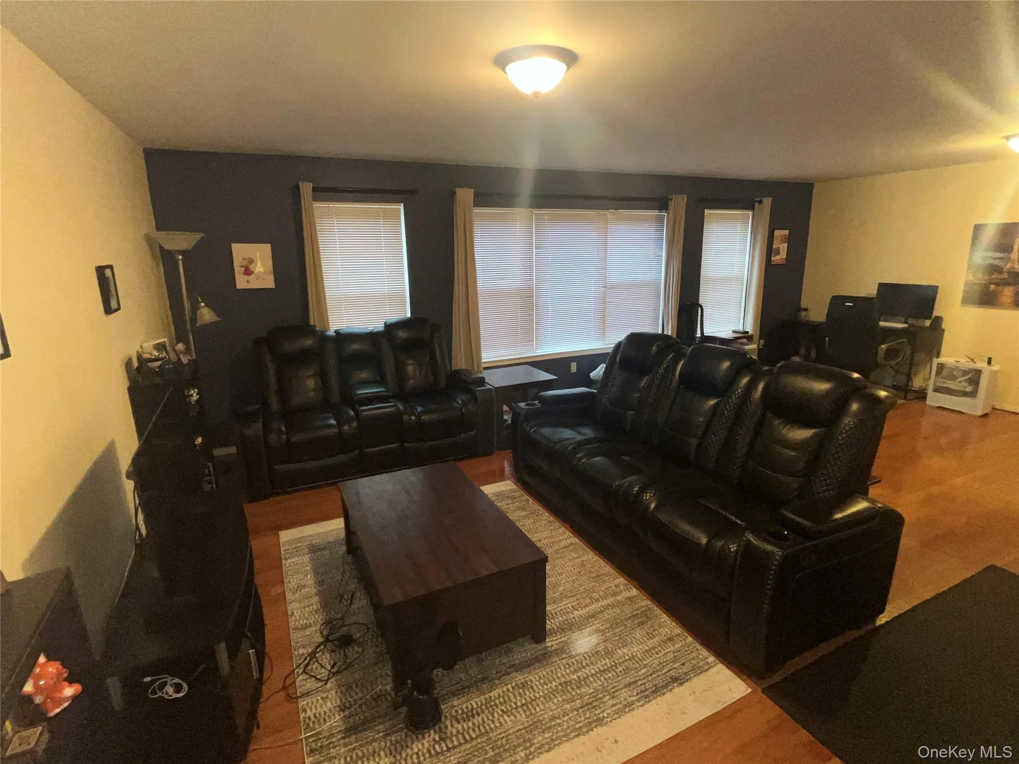 18 Deer Ct Drive, Middletown, NY, 2 Bedrooms Bedrooms, 7 Rooms Rooms,2 BathroomsBathrooms,Residential,For Rent,Deer Ct,0,1044653 18 Deer Ct Drive, Middletown, NY, 2 Bedrooms Bedrooms, 7 Rooms Rooms,2 BathroomsBathrooms,Residential,For Rent,Deer Ct,0,1044653