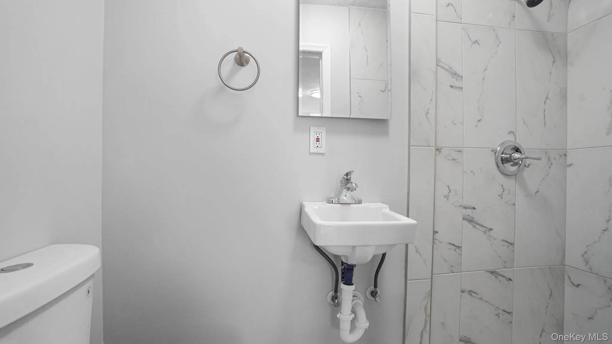 14606 228th Street, New York, NY, 2 Bedrooms Bedrooms, 7 Rooms Rooms,2 BathroomsBathrooms,Residential Lease,For Rent,228th,0,1044654 14606 228th Street, New York, NY, 2 Bedrooms Bedrooms, 7 Rooms Rooms,2 BathroomsBathrooms,Residential Lease,For Rent,228th,0,1044654