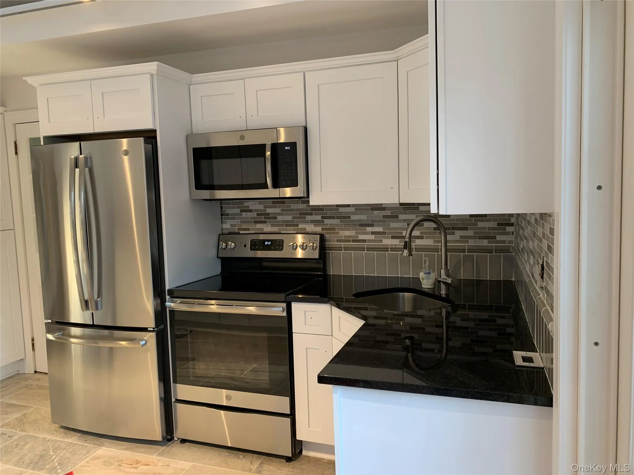 74 Tyler Avenue, Islip, NY, 3 Bedrooms Bedrooms, 7 Rooms Rooms,2 BathroomsBathrooms,Residential Lease,For Rent,Tyler,0,1044656 74 Tyler Avenue, Islip, NY, 3 Bedrooms Bedrooms, 7 Rooms Rooms,2 BathroomsBathrooms,Residential Lease,For Rent,Tyler,0,1044656
