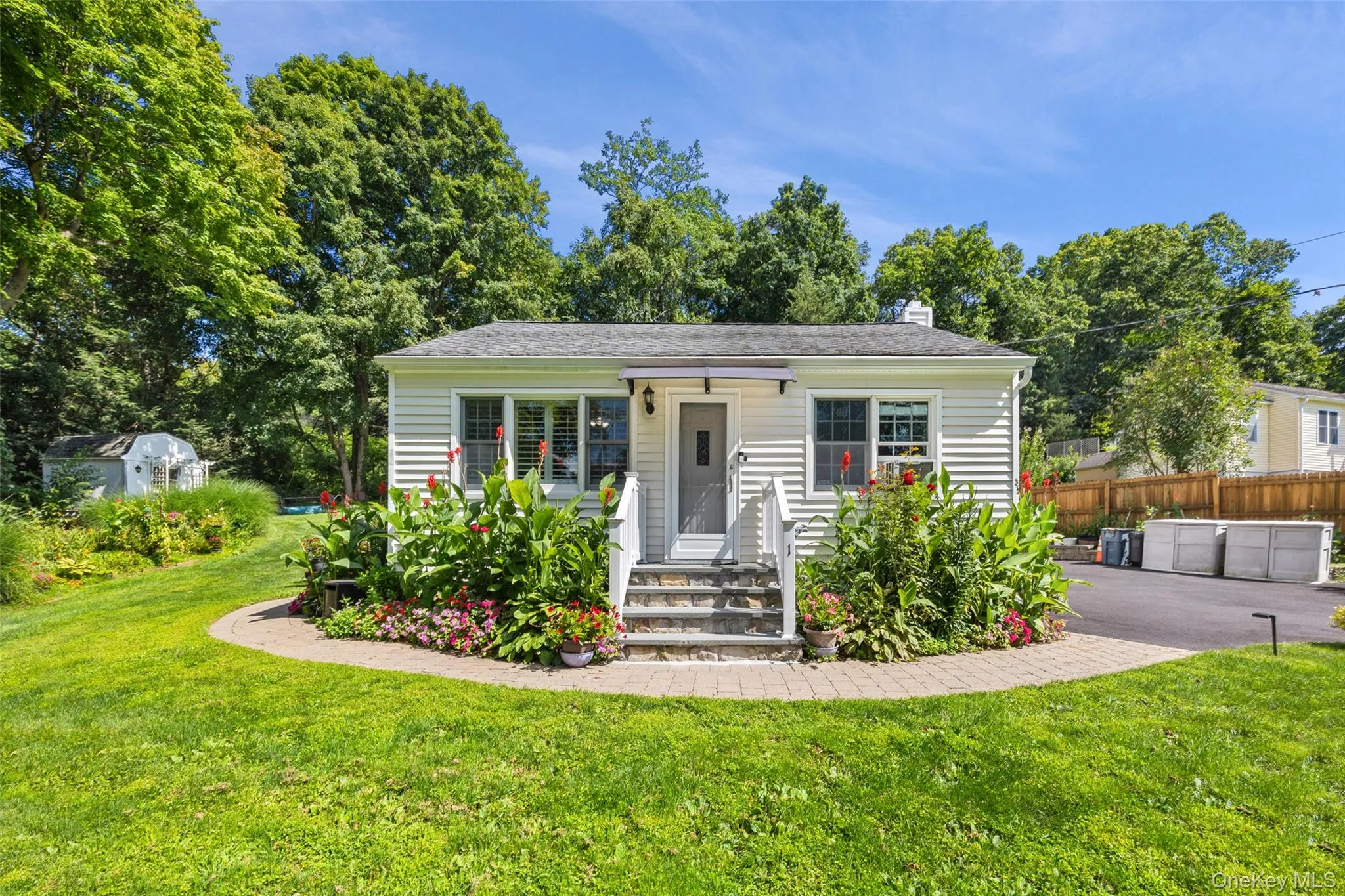 1 Mountain View Road, Cortlandt, NY, 2 Bedrooms Bedrooms, 5 Rooms Rooms,1 BathroomBathrooms,Residential,For Rent,Mountain View,0,1044664 1 Mountain View Road, Cortlandt, NY, 2 Bedrooms Bedrooms, 5 Rooms Rooms,1 BathroomBathrooms,Residential,For Rent,Mountain View,0,1044664