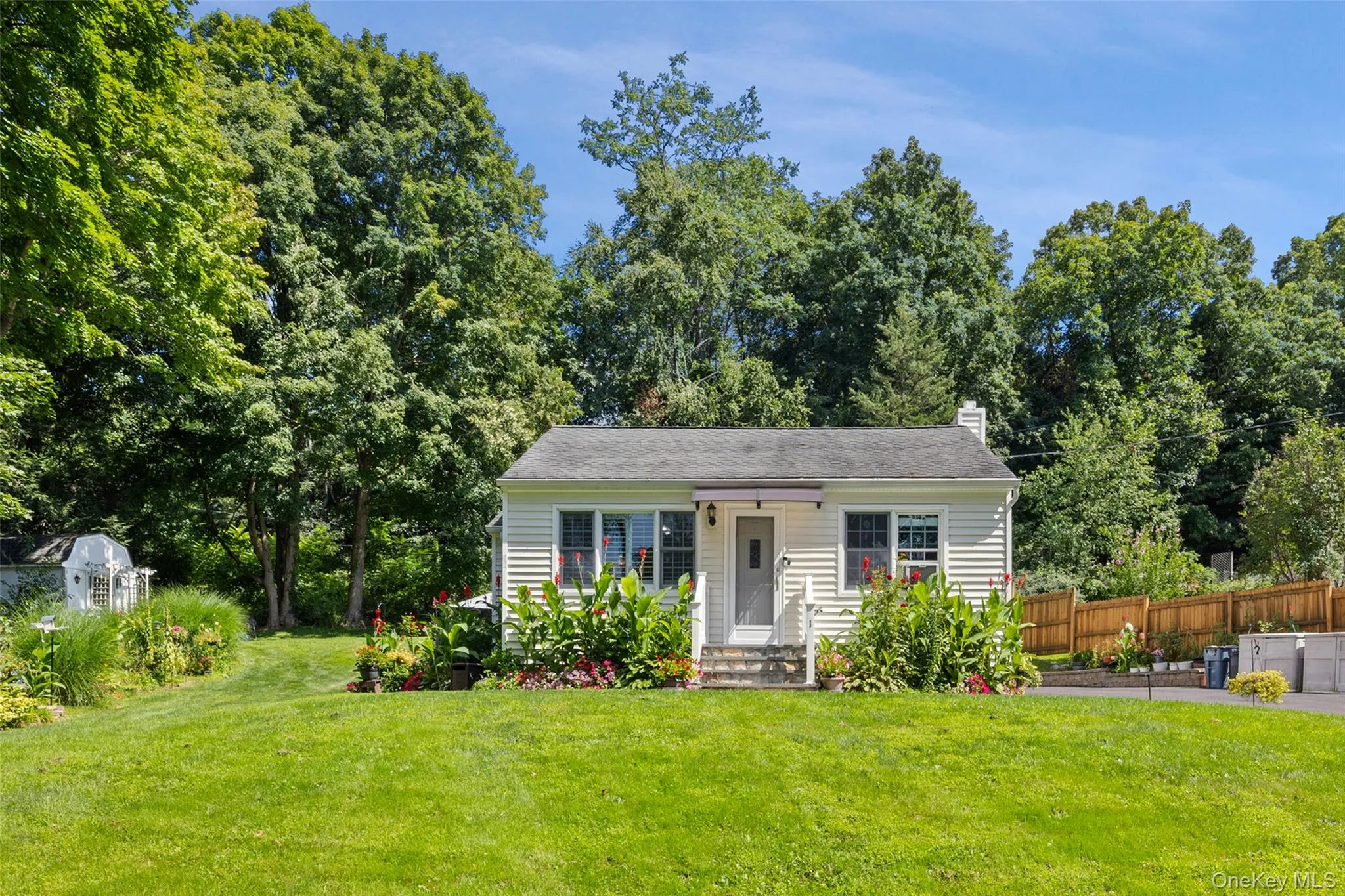 1 Mountain View Road, Cortlandt, NY, 2 Bedrooms Bedrooms, 5 Rooms Rooms,1 BathroomBathrooms,Residential,For Rent,Mountain View,0,1044664 1 Mountain View Road, Cortlandt, NY, 2 Bedrooms Bedrooms, 5 Rooms Rooms,1 BathroomBathrooms,Residential,For Rent,Mountain View,0,1044664