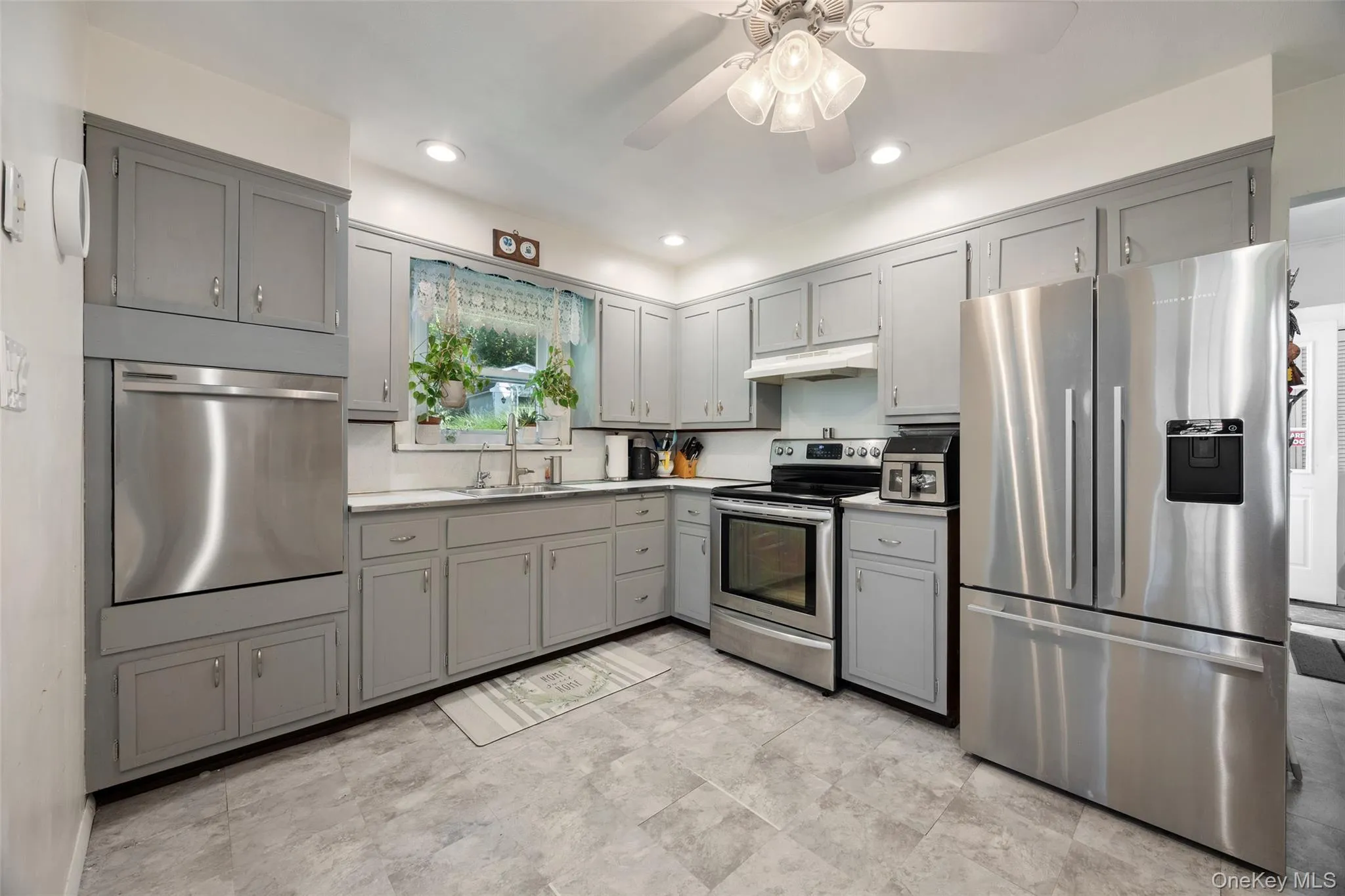 1 Mountain View Road, Cortlandt, NY, 2 Bedrooms Bedrooms, 5 Rooms Rooms,1 BathroomBathrooms,Residential,For Rent,Mountain View,0,1044664 1 Mountain View Road, Cortlandt, NY, 2 Bedrooms Bedrooms, 5 Rooms Rooms,1 BathroomBathrooms,Residential,For Rent,Mountain View,0,1044664