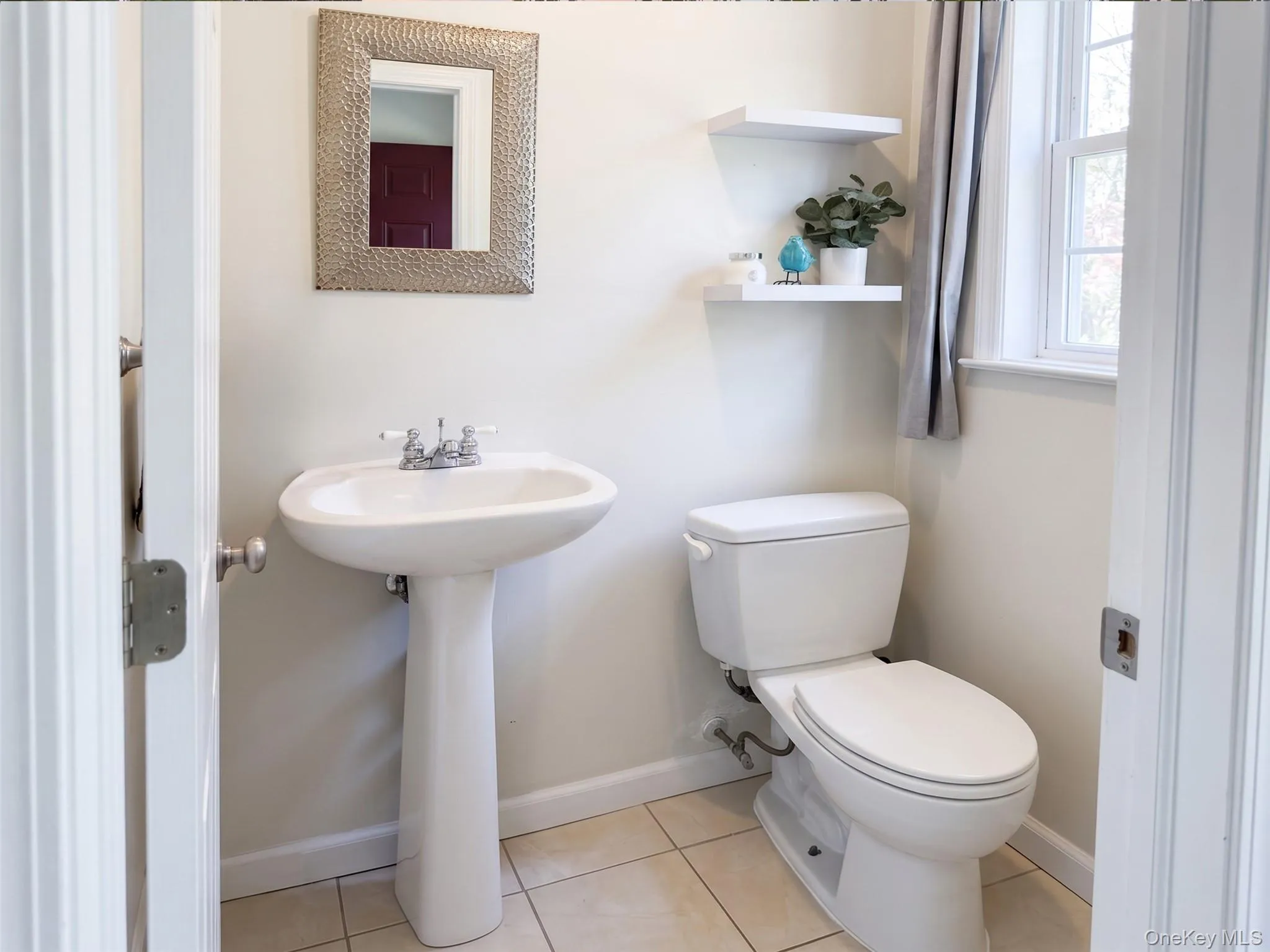 10 Forest Lane, Scarsdale, NY, 4 Bedrooms Bedrooms, 9 Rooms Rooms,2 BathroomsBathrooms,Residential Lease,For Rent,Forest,0,1044666 10 Forest Lane, Scarsdale, NY, 4 Bedrooms Bedrooms, 9 Rooms Rooms,2 BathroomsBathrooms,Residential Lease,For Rent,Forest,0,1044666