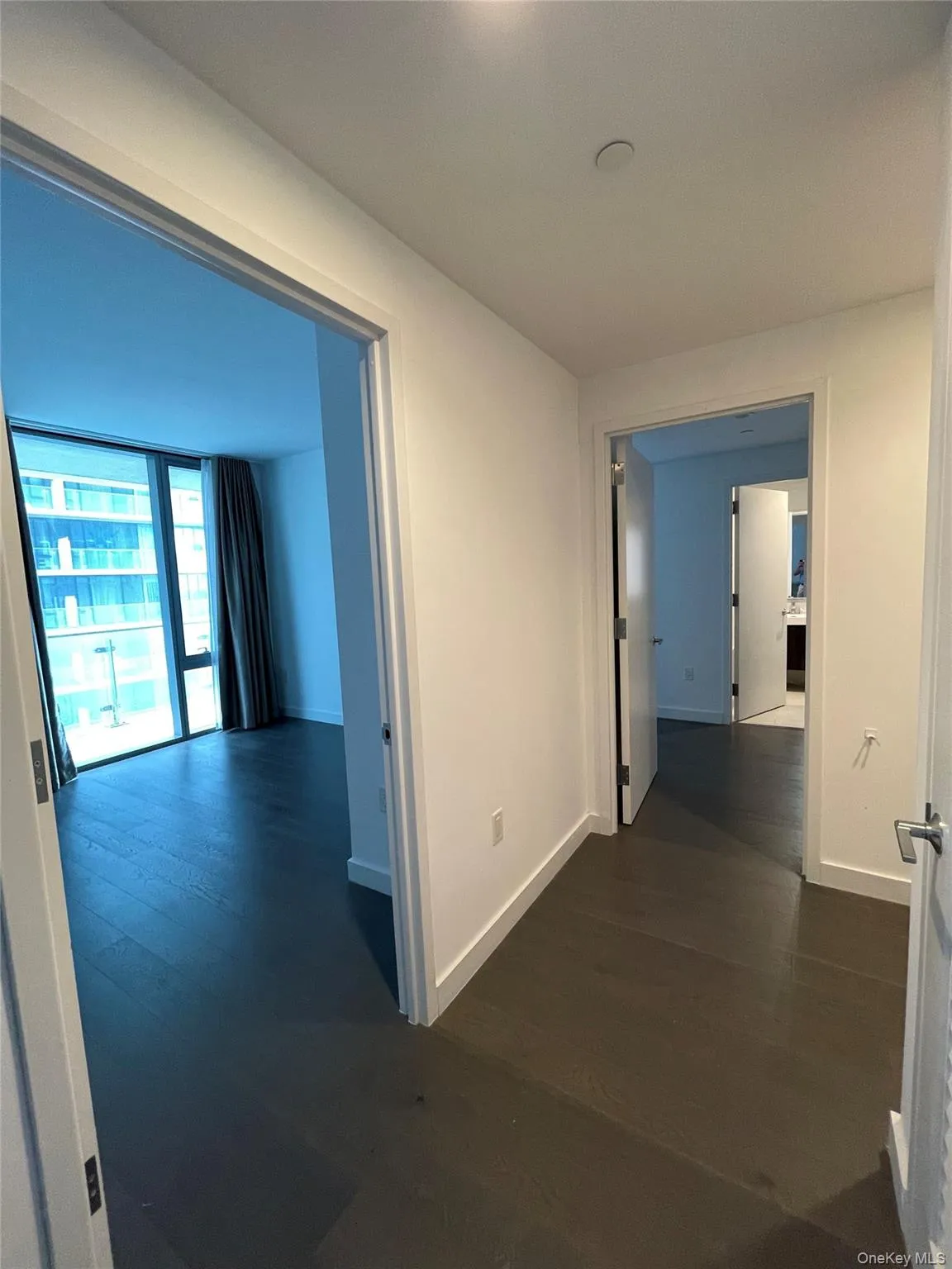 131-05 40th Road, New York, NY, 2 Bedrooms Bedrooms, 6 Rooms Rooms,2 BathroomsBathrooms,Residential,For Rent,40th,0,1044670 131-05 40th Road, New York, NY, 2 Bedrooms Bedrooms, 6 Rooms Rooms,2 BathroomsBathrooms,Residential,For Rent,40th,0,1044670