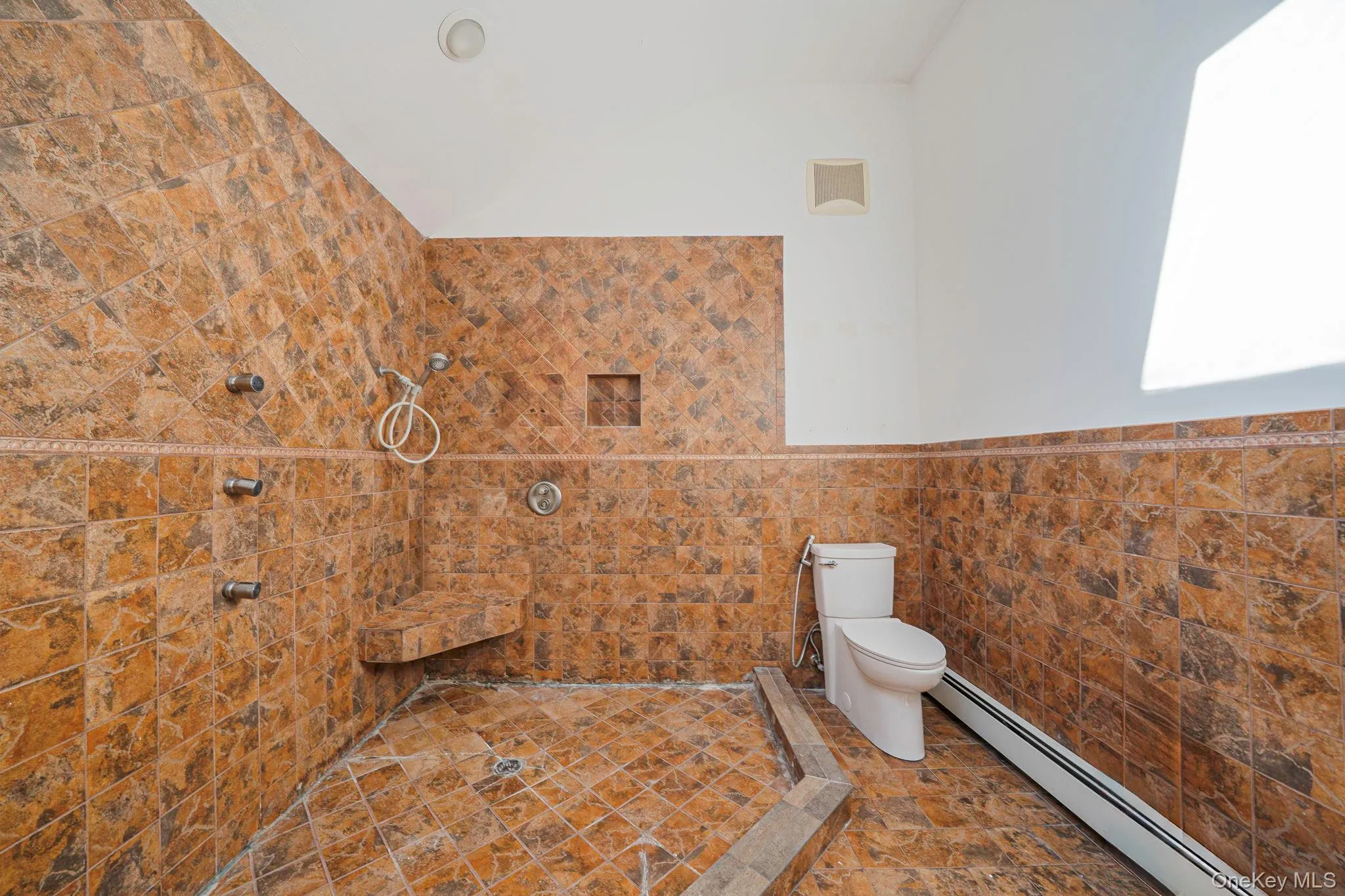 3 Embassy Road, Brookhaven, NY, 5 Bedrooms Bedrooms, 13 Rooms Rooms,3 BathroomsBathrooms,Residential Lease,For Rent,Embassy,0,1044673 3 Embassy Road, Brookhaven, NY, 5 Bedrooms Bedrooms, 13 Rooms Rooms,3 BathroomsBathrooms,Residential Lease,For Rent,Embassy,0,1044673