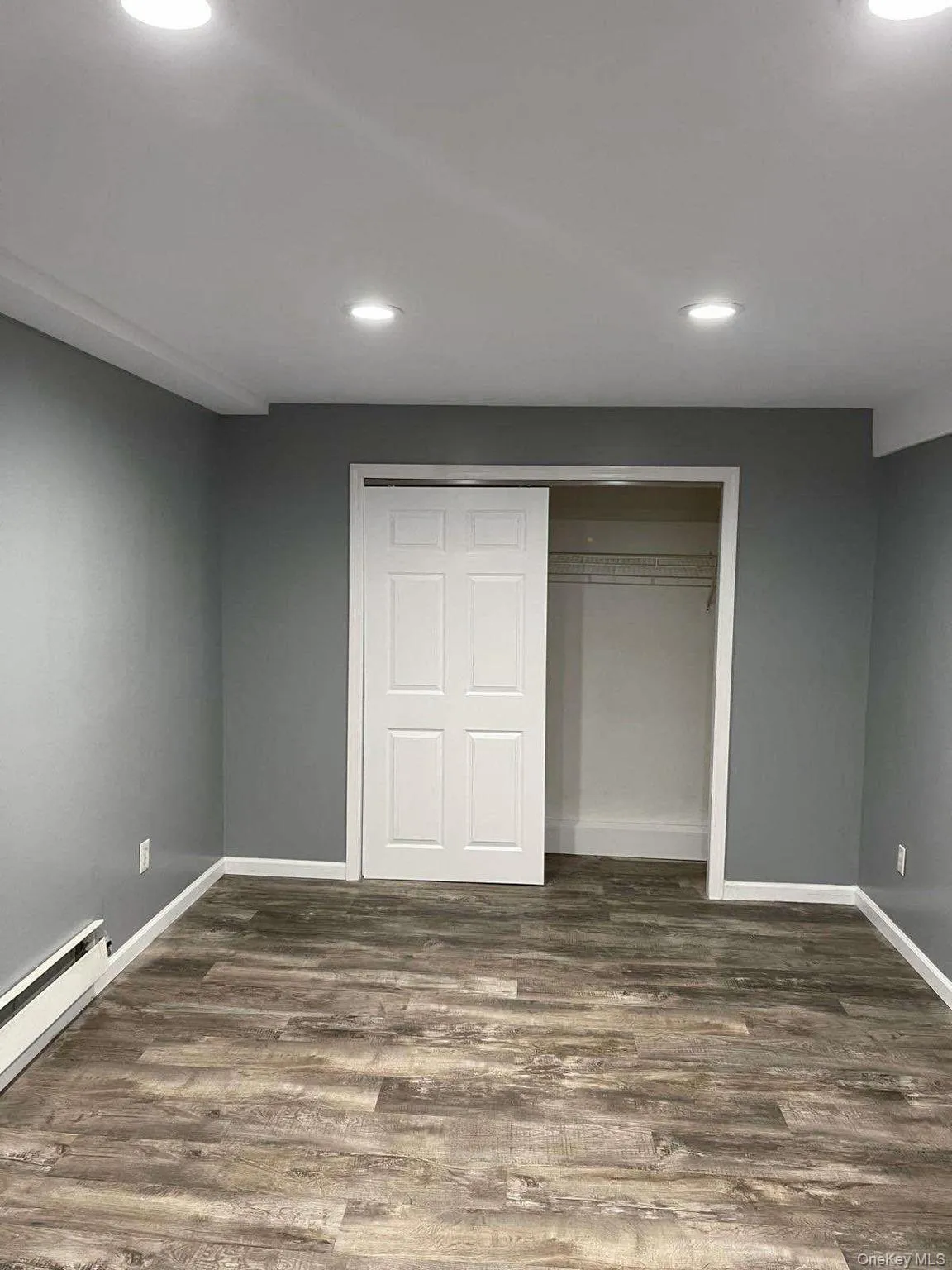 3 Embassy Road, Brookhaven, NY, 5 Bedrooms Bedrooms, 13 Rooms Rooms,3 BathroomsBathrooms,Residential Lease,For Rent,Embassy,0,1044673 3 Embassy Road, Brookhaven, NY, 5 Bedrooms Bedrooms, 13 Rooms Rooms,3 BathroomsBathrooms,Residential Lease,For Rent,Embassy,0,1044673