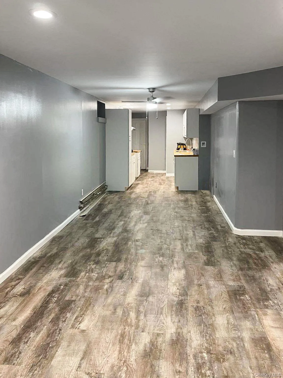 3 Embassy Road, Brookhaven, NY, 5 Bedrooms Bedrooms, 13 Rooms Rooms,3 BathroomsBathrooms,Residential Lease,For Rent,Embassy,0,1044673 3 Embassy Road, Brookhaven, NY, 5 Bedrooms Bedrooms, 13 Rooms Rooms,3 BathroomsBathrooms,Residential Lease,For Rent,Embassy,0,1044673