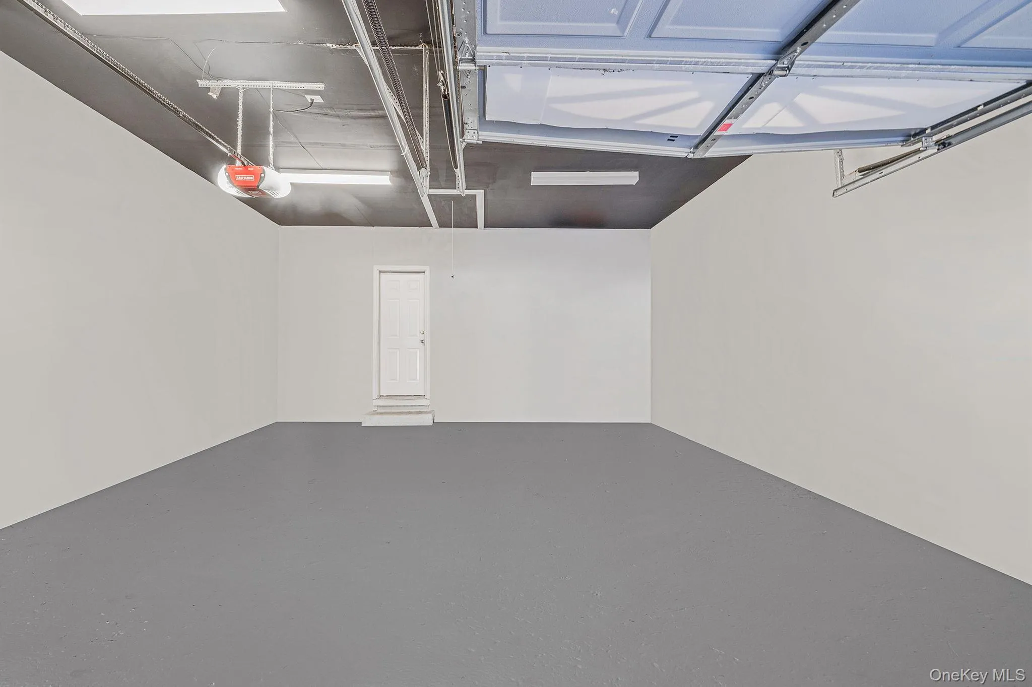 3 Embassy Road, Brookhaven, NY, 5 Bedrooms Bedrooms, 13 Rooms Rooms,3 BathroomsBathrooms,Residential Lease,For Rent,Embassy,0,1044673 3 Embassy Road, Brookhaven, NY, 5 Bedrooms Bedrooms, 13 Rooms Rooms,3 BathroomsBathrooms,Residential Lease,For Rent,Embassy,0,1044673
