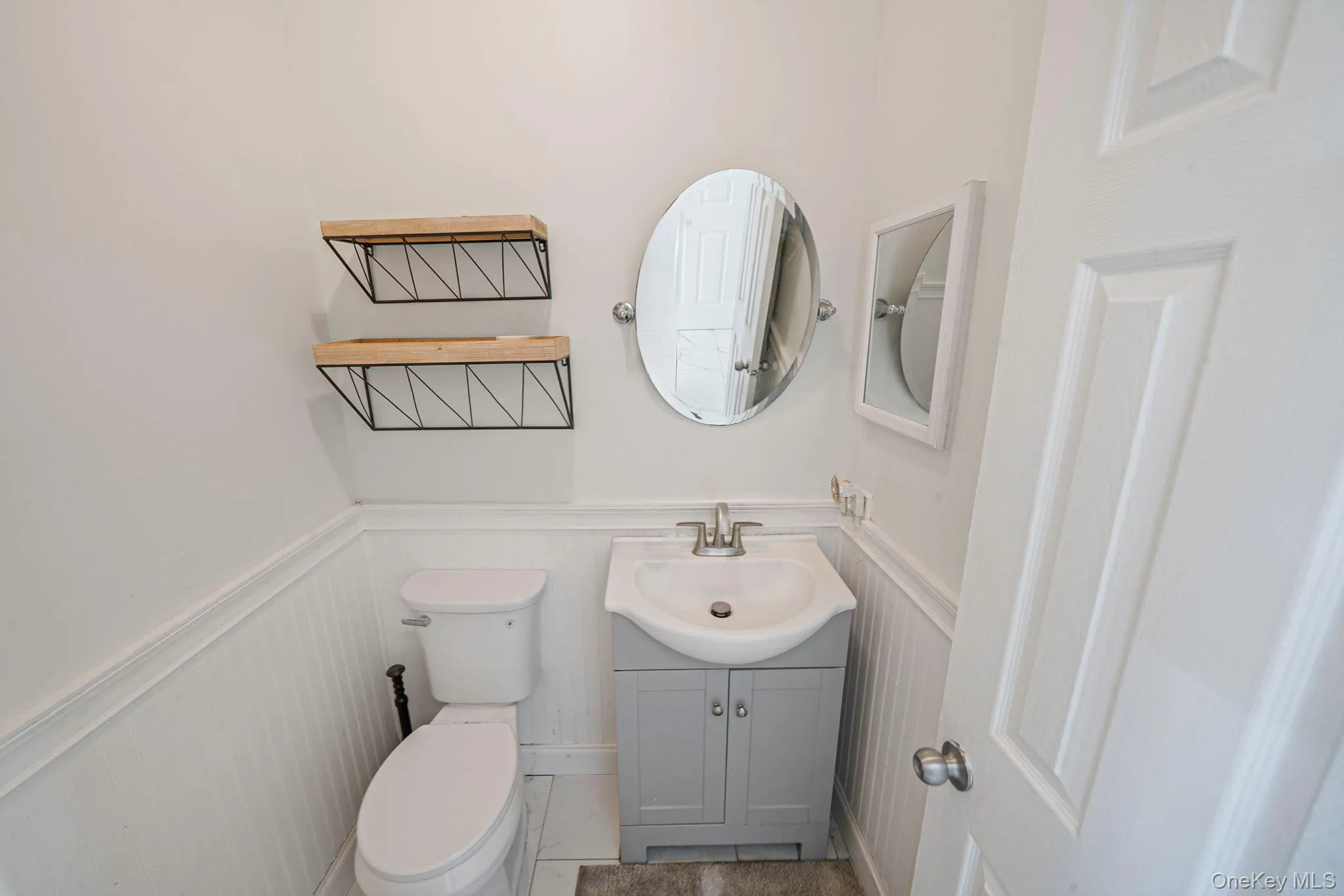 3 Embassy Road, Brookhaven, NY, 5 Bedrooms Bedrooms, 13 Rooms Rooms,3 BathroomsBathrooms,Residential Lease,For Rent,Embassy,0,1044673 3 Embassy Road, Brookhaven, NY, 5 Bedrooms Bedrooms, 13 Rooms Rooms,3 BathroomsBathrooms,Residential Lease,For Rent,Embassy,0,1044673
