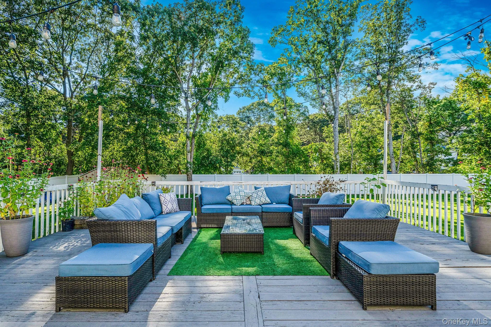 3 Embassy Road, Brookhaven, NY, 5 Bedrooms Bedrooms, 13 Rooms Rooms,3 BathroomsBathrooms,Residential Lease,For Rent,Embassy,0,1044673 3 Embassy Road, Brookhaven, NY, 5 Bedrooms Bedrooms, 13 Rooms Rooms,3 BathroomsBathrooms,Residential Lease,For Rent,Embassy,0,1044673