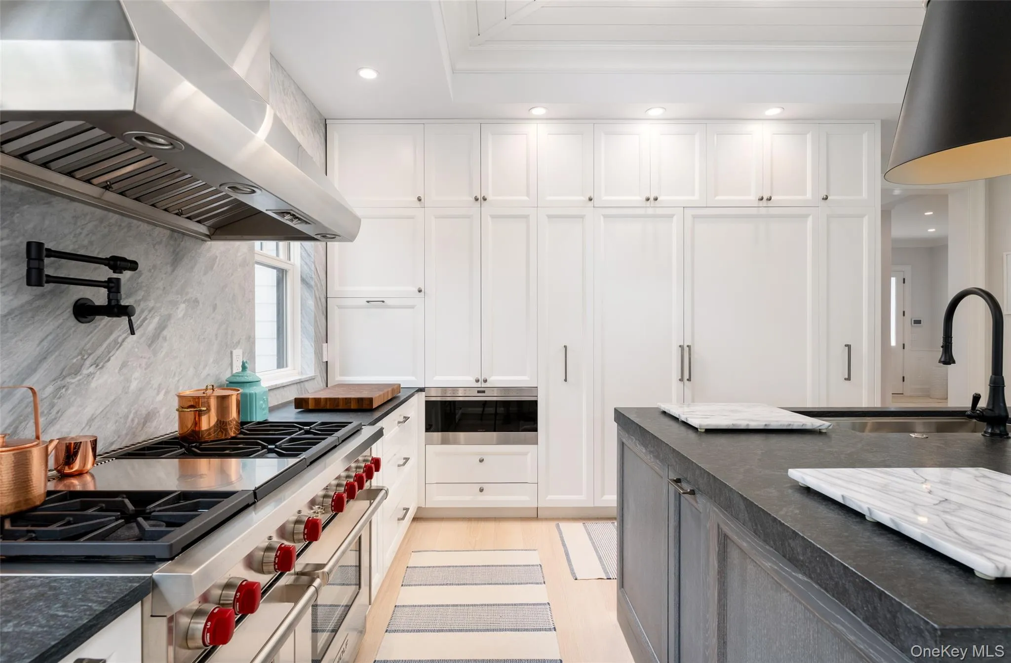 65 Middle Pond Road, Southampton, NY, 7 Bedrooms Bedrooms, 20 Rooms Rooms,7 BathroomsBathrooms,Residential,For Rent,Middle Pond,0,1044683 65 Middle Pond Road, Southampton, NY, 7 Bedrooms Bedrooms, 20 Rooms Rooms,7 BathroomsBathrooms,Residential,For Rent,Middle Pond,0,1044683