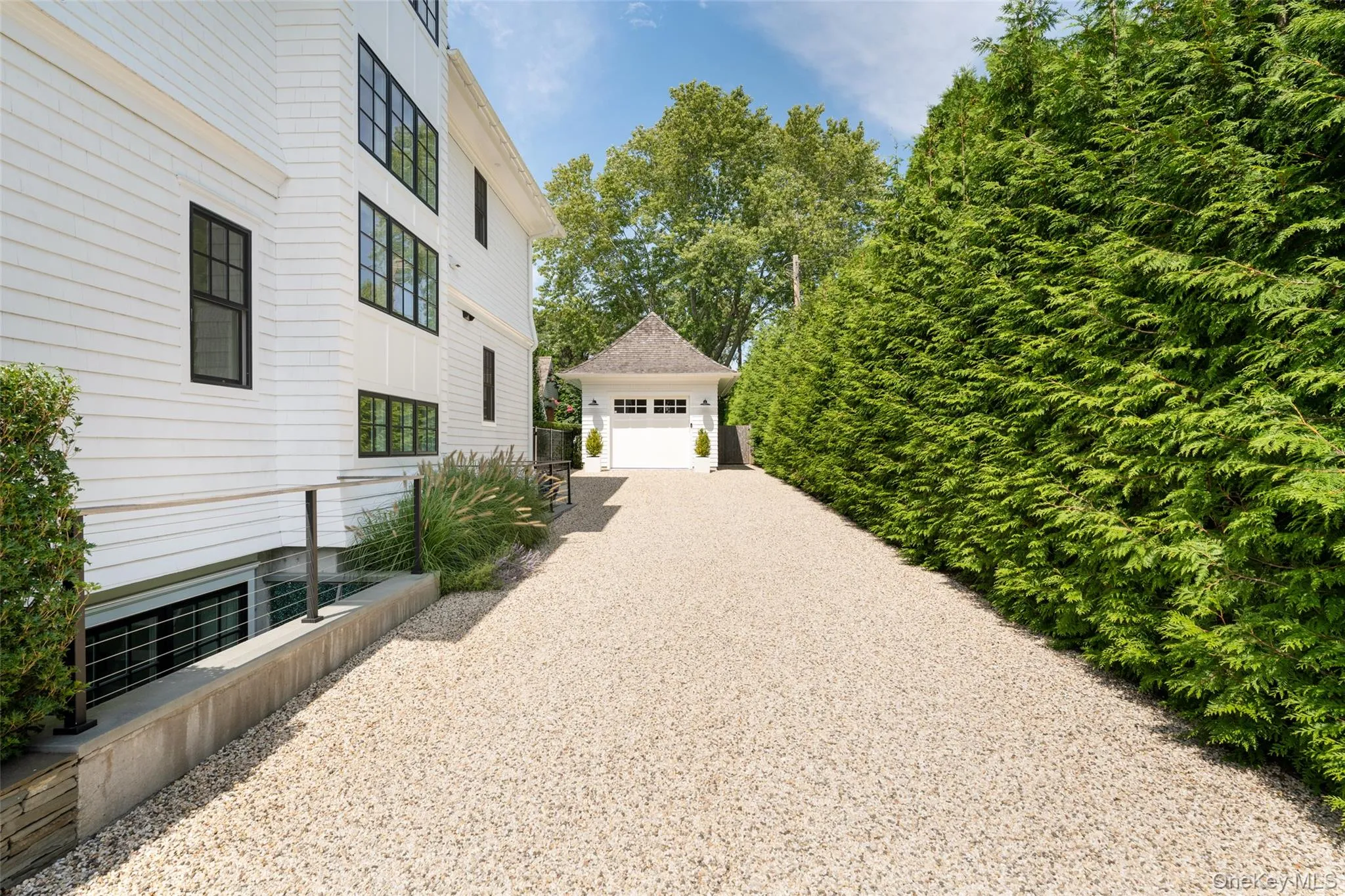65 Middle Pond Road, Southampton, NY, 7 Bedrooms Bedrooms, 20 Rooms Rooms,7 BathroomsBathrooms,Residential,For Rent,Middle Pond,0,1044683 65 Middle Pond Road, Southampton, NY, 7 Bedrooms Bedrooms, 20 Rooms Rooms,7 BathroomsBathrooms,Residential,For Rent,Middle Pond,0,1044683