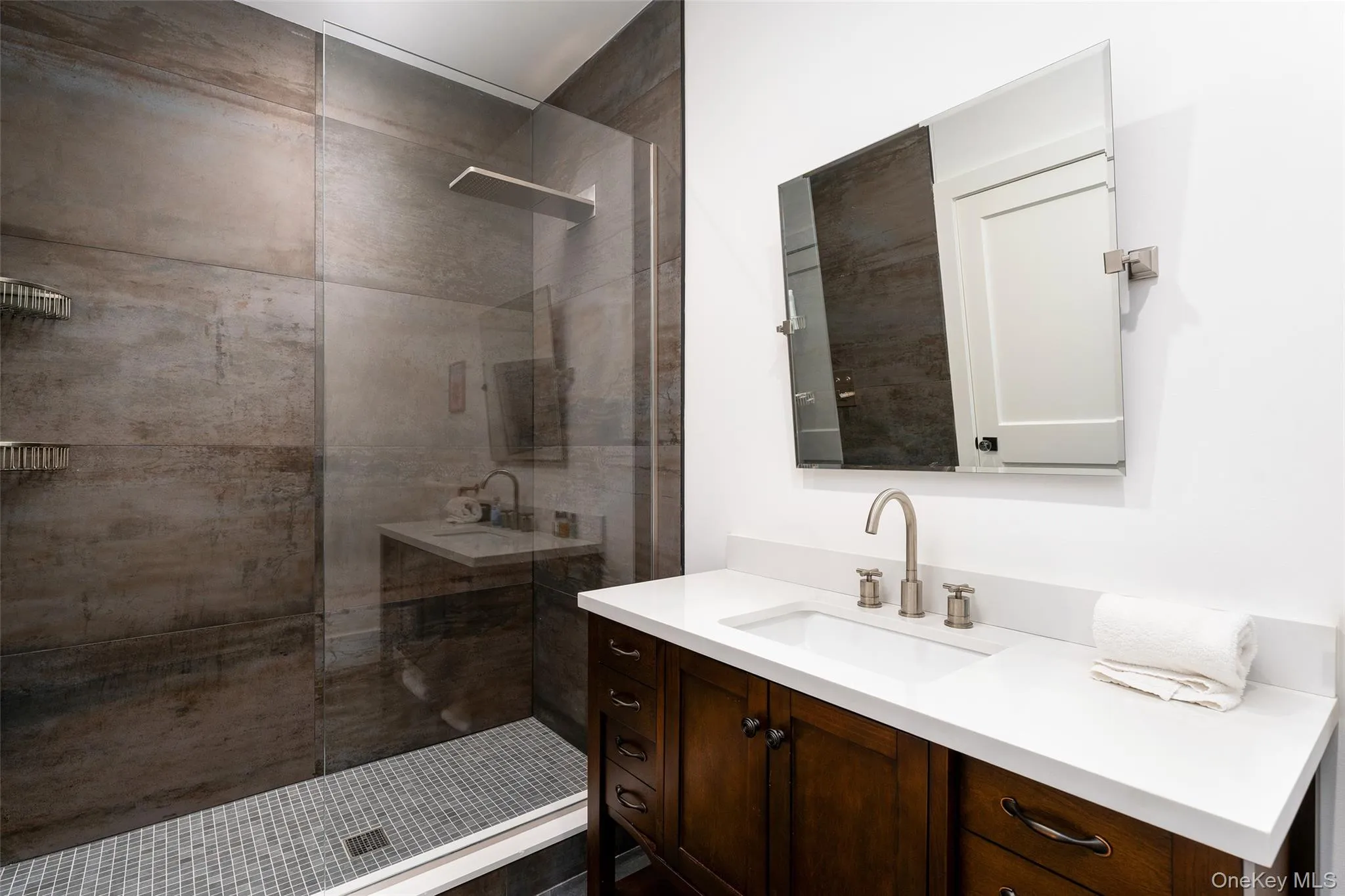 65 Middle Pond Road, Southampton, NY, 7 Bedrooms Bedrooms, 20 Rooms Rooms,7 BathroomsBathrooms,Residential,For Rent,Middle Pond,0,1044683 65 Middle Pond Road, Southampton, NY, 7 Bedrooms Bedrooms, 20 Rooms Rooms,7 BathroomsBathrooms,Residential,For Rent,Middle Pond,0,1044683