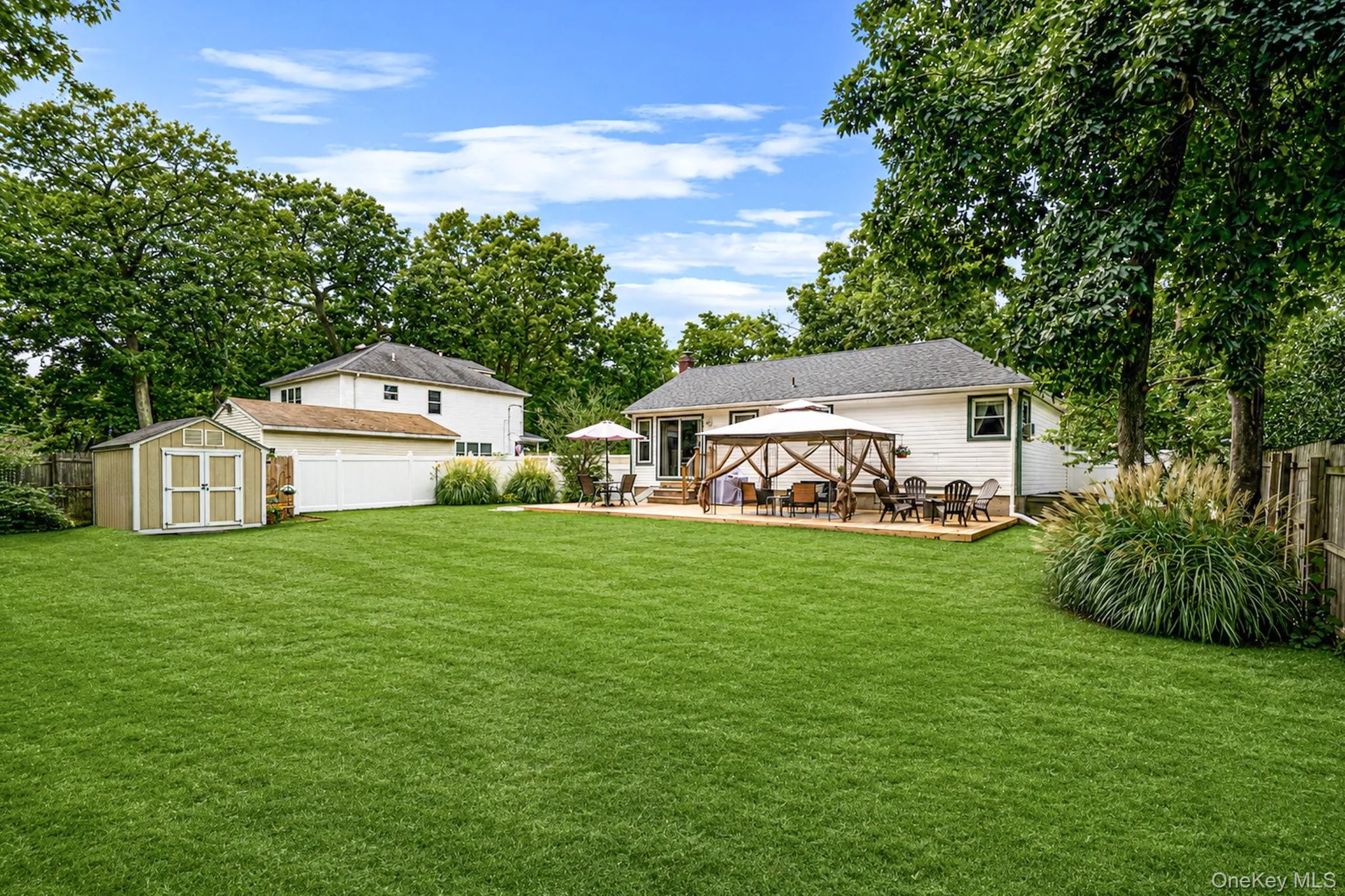 Large Private Fenced in Backyard Large Private Fenced in Backyard