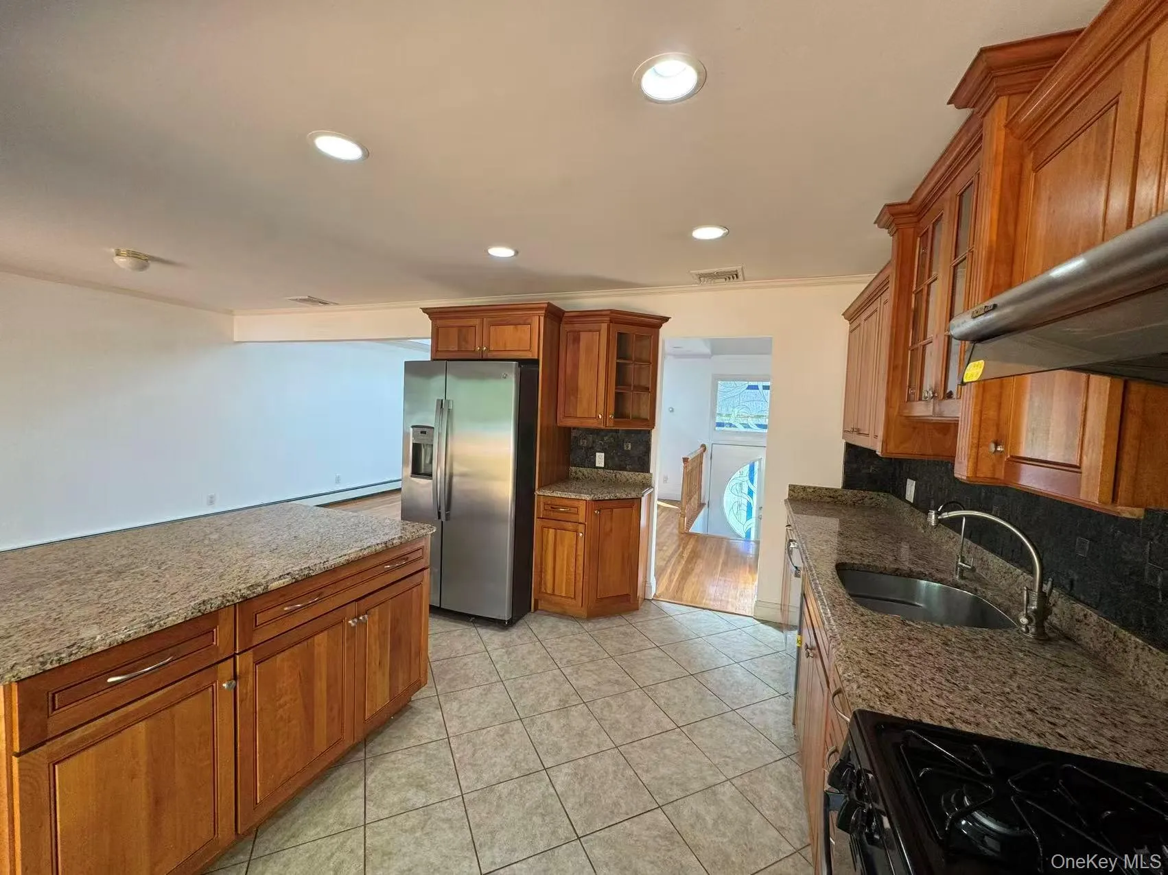 7 5th Place, Oyster Bay, NY, 3 Bedrooms Bedrooms, 6 Rooms Rooms,2 BathroomsBathrooms,Residential,For Rent,5th,0,1044687 7 5th Place, Oyster Bay, NY, 3 Bedrooms Bedrooms, 6 Rooms Rooms,2 BathroomsBathrooms,Residential,For Rent,5th,0,1044687
