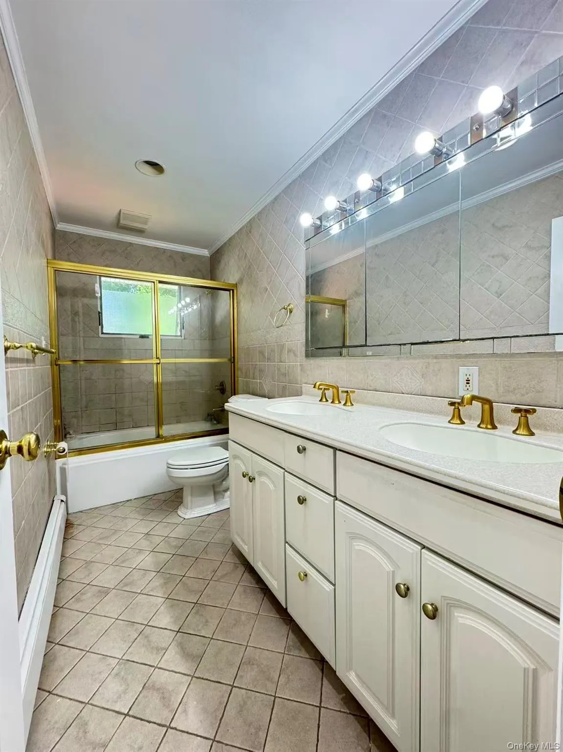 7 5th Place, Oyster Bay, NY, 3 Bedrooms Bedrooms, 6 Rooms Rooms,2 BathroomsBathrooms,Residential,For Rent,5th,0,1044687 7 5th Place, Oyster Bay, NY, 3 Bedrooms Bedrooms, 6 Rooms Rooms,2 BathroomsBathrooms,Residential,For Rent,5th,0,1044687
