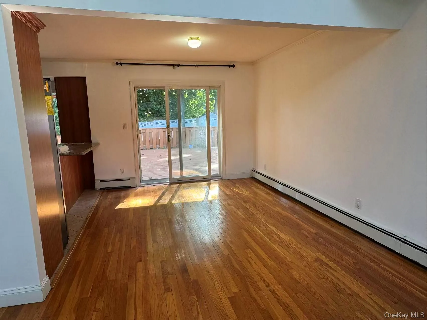 7 5th Place, Oyster Bay, NY, 3 Bedrooms Bedrooms, 6 Rooms Rooms,2 BathroomsBathrooms,Residential,For Rent,5th,0,1044687 7 5th Place, Oyster Bay, NY, 3 Bedrooms Bedrooms, 6 Rooms Rooms,2 BathroomsBathrooms,Residential,For Rent,5th,0,1044687