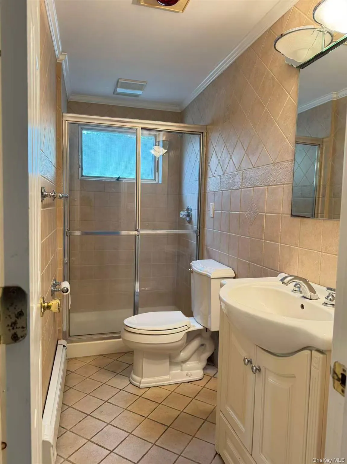 7 5th Place, Oyster Bay, NY, 3 Bedrooms Bedrooms, 6 Rooms Rooms,2 BathroomsBathrooms,Residential,For Rent,5th,0,1044687 7 5th Place, Oyster Bay, NY, 3 Bedrooms Bedrooms, 6 Rooms Rooms,2 BathroomsBathrooms,Residential,For Rent,5th,0,1044687
