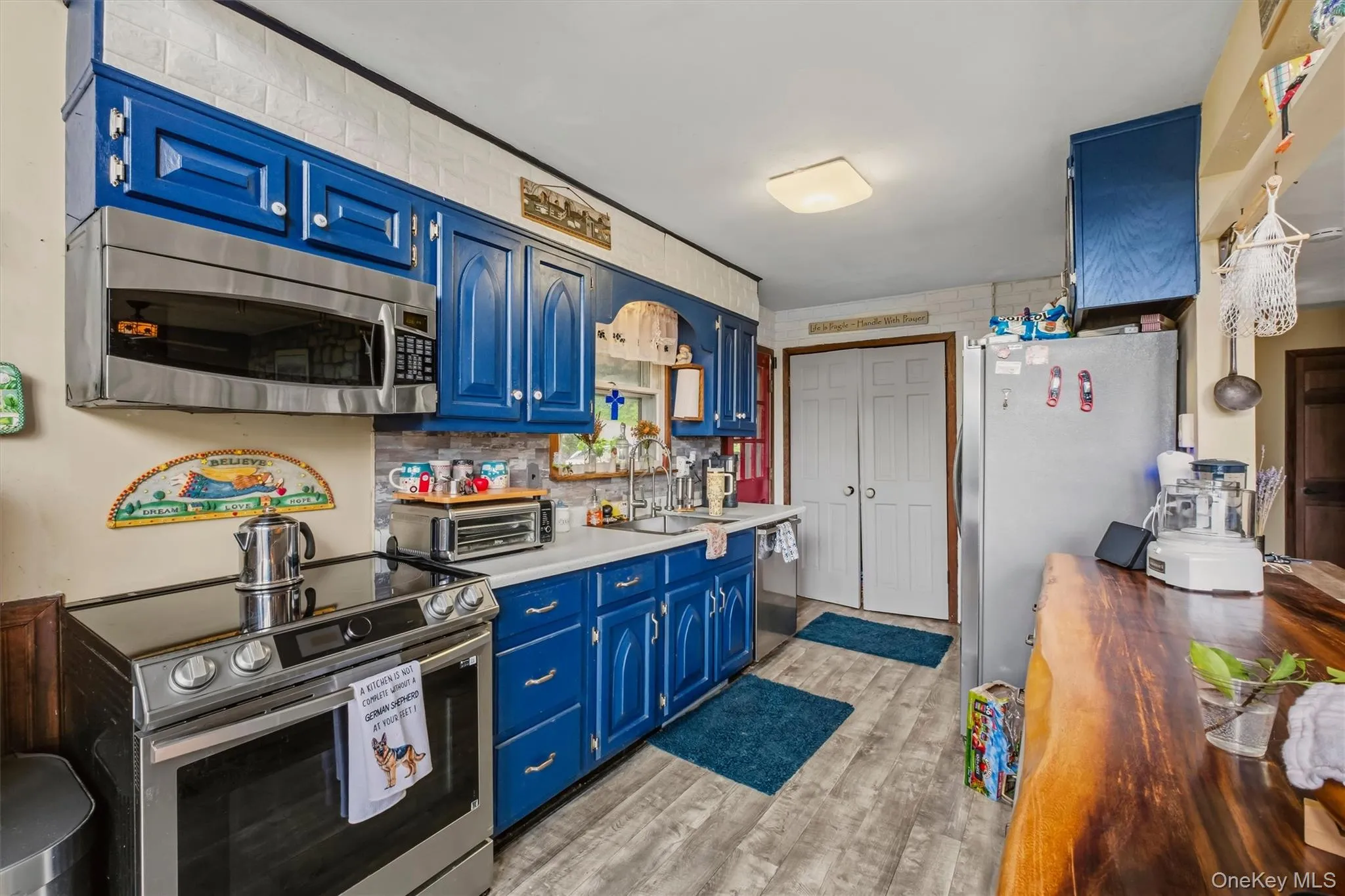 123 Stagecoach Pass, East Fishkill, NY, 3 Bedrooms Bedrooms, 10 Rooms Rooms,3 BathroomsBathrooms,Residential,For Rent,Stagecoach,0,1044696 123 Stagecoach Pass, East Fishkill, NY, 3 Bedrooms Bedrooms, 10 Rooms Rooms,3 BathroomsBathrooms,Residential,For Rent,Stagecoach,0,1044696