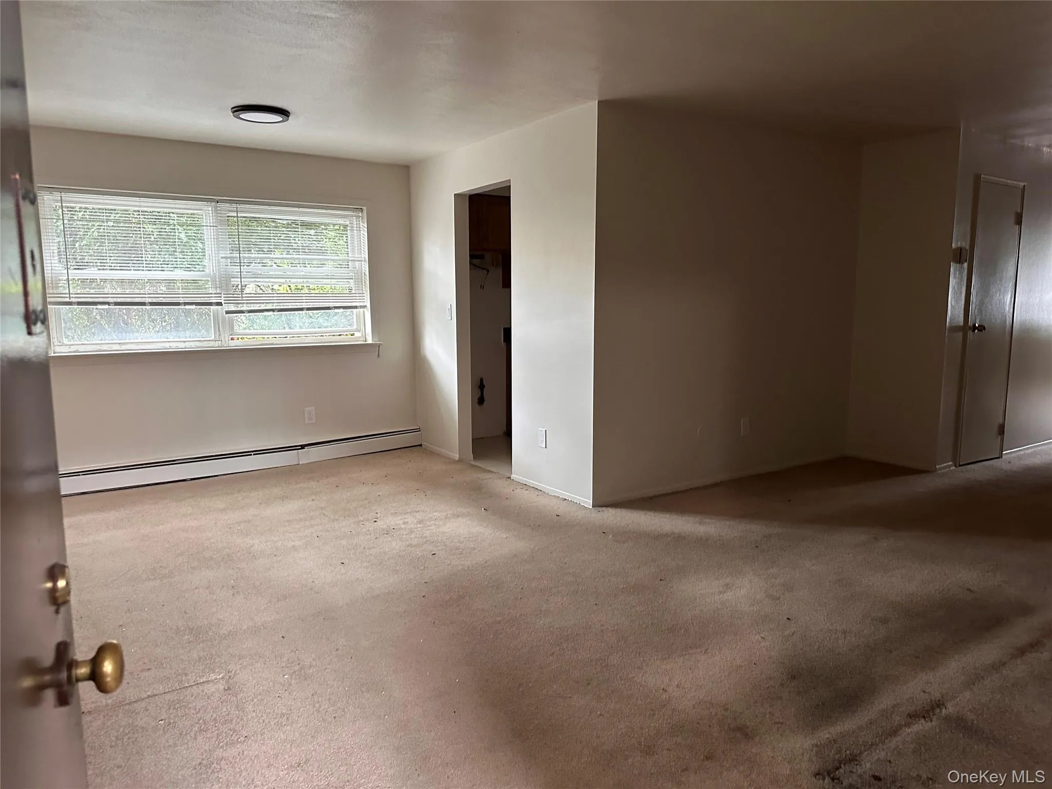 400 corona, Hempstead, NY, 2 Bedrooms Bedrooms, 4 Rooms Rooms,1 BathroomBathrooms,Residential Lease,For Rent,corona,0,1044702 400 corona, Hempstead, NY, 2 Bedrooms Bedrooms, 4 Rooms Rooms,1 BathroomBathrooms,Residential Lease,For Rent,corona,0,1044702