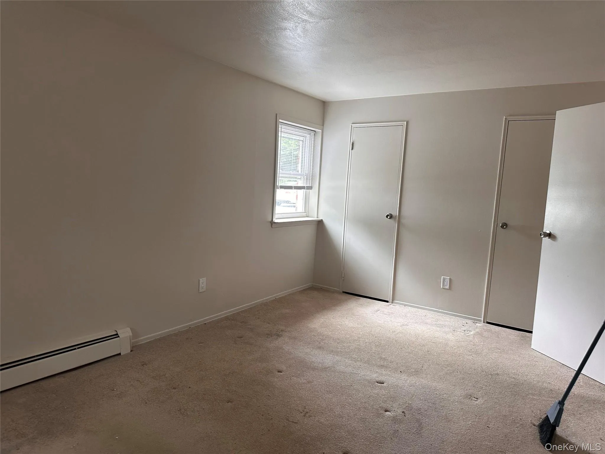 400 corona, Hempstead, NY, 2 Bedrooms Bedrooms, 4 Rooms Rooms,1 BathroomBathrooms,Residential Lease,For Rent,corona,0,1044702 400 corona, Hempstead, NY, 2 Bedrooms Bedrooms, 4 Rooms Rooms,1 BathroomBathrooms,Residential Lease,For Rent,corona,0,1044702