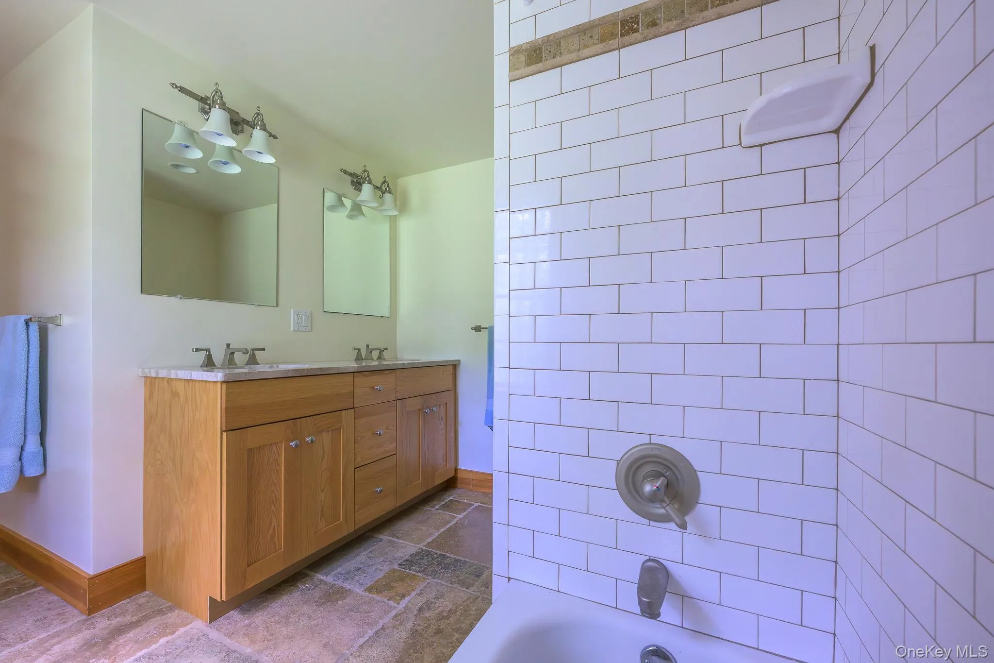 219 Roche Drive, Ancram, NY, 4 Bedrooms Bedrooms, 10 Rooms Rooms,2 BathroomsBathrooms,Residential,For Rent,Roche,0,1044709 219 Roche Drive, Ancram, NY, 4 Bedrooms Bedrooms, 10 Rooms Rooms,2 BathroomsBathrooms,Residential,For Rent,Roche,0,1044709