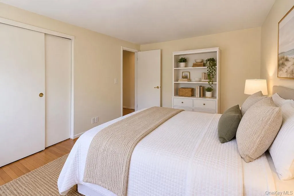 25 Dellmarie Lane, Smithtown, NY, 4 Bedrooms Bedrooms, 8 Rooms Rooms,1 BathroomBathrooms,Residential,For Rent,Dellmarie,0,1044712 25 Dellmarie Lane, Smithtown, NY, 4 Bedrooms Bedrooms, 8 Rooms Rooms,1 BathroomBathrooms,Residential,For Rent,Dellmarie,0,1044712
