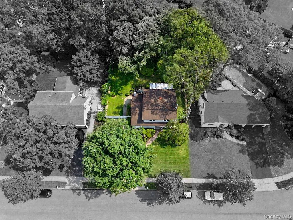 25 Dellmarie Lane, Smithtown, NY, 4 Bedrooms Bedrooms, 8 Rooms Rooms,1 BathroomBathrooms,Residential,For Rent,Dellmarie,0,1044712 25 Dellmarie Lane, Smithtown, NY, 4 Bedrooms Bedrooms, 8 Rooms Rooms,1 BathroomBathrooms,Residential,For Rent,Dellmarie,0,1044712