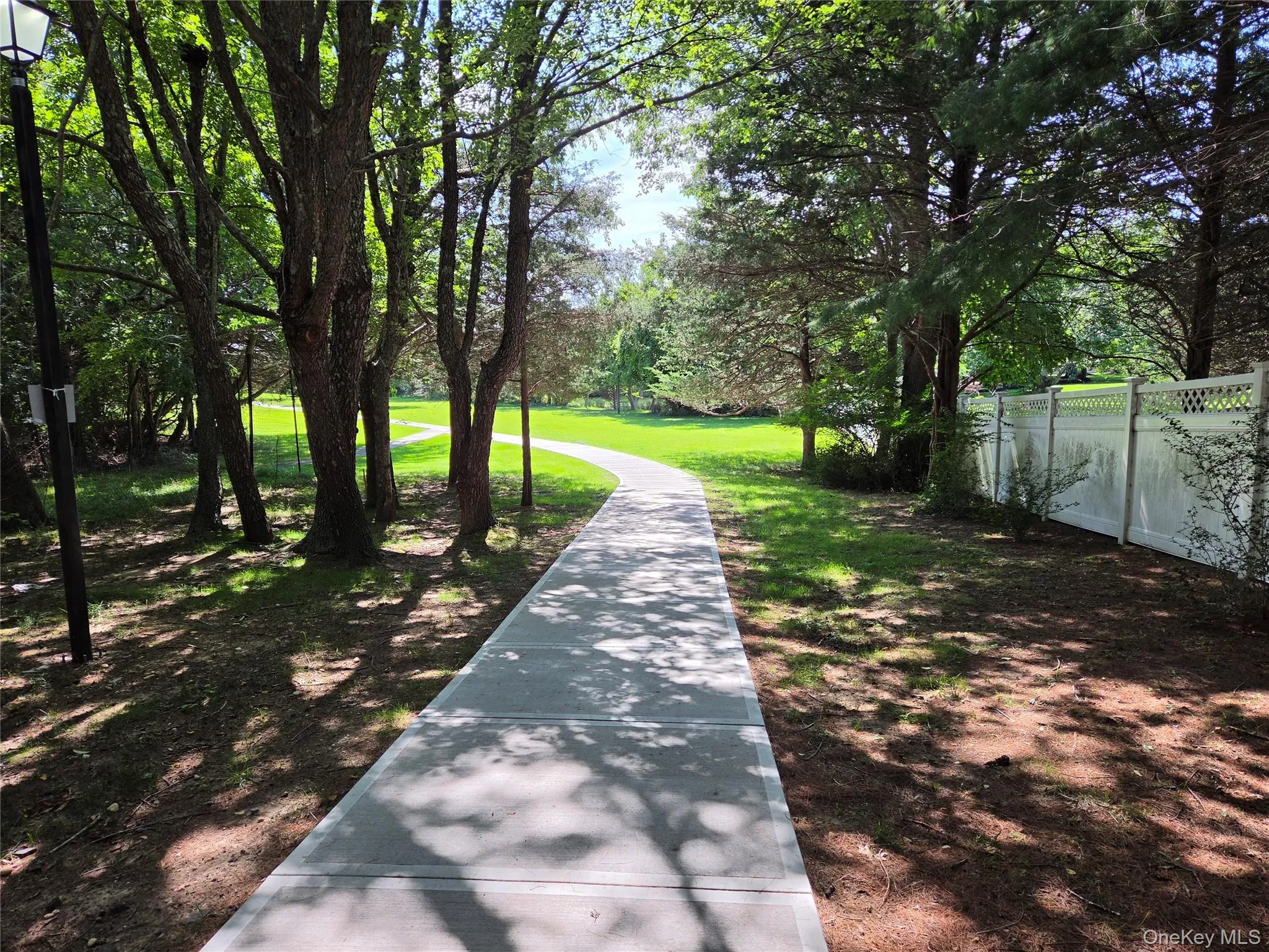 Lovely path to beach. Lovely path to beach.
