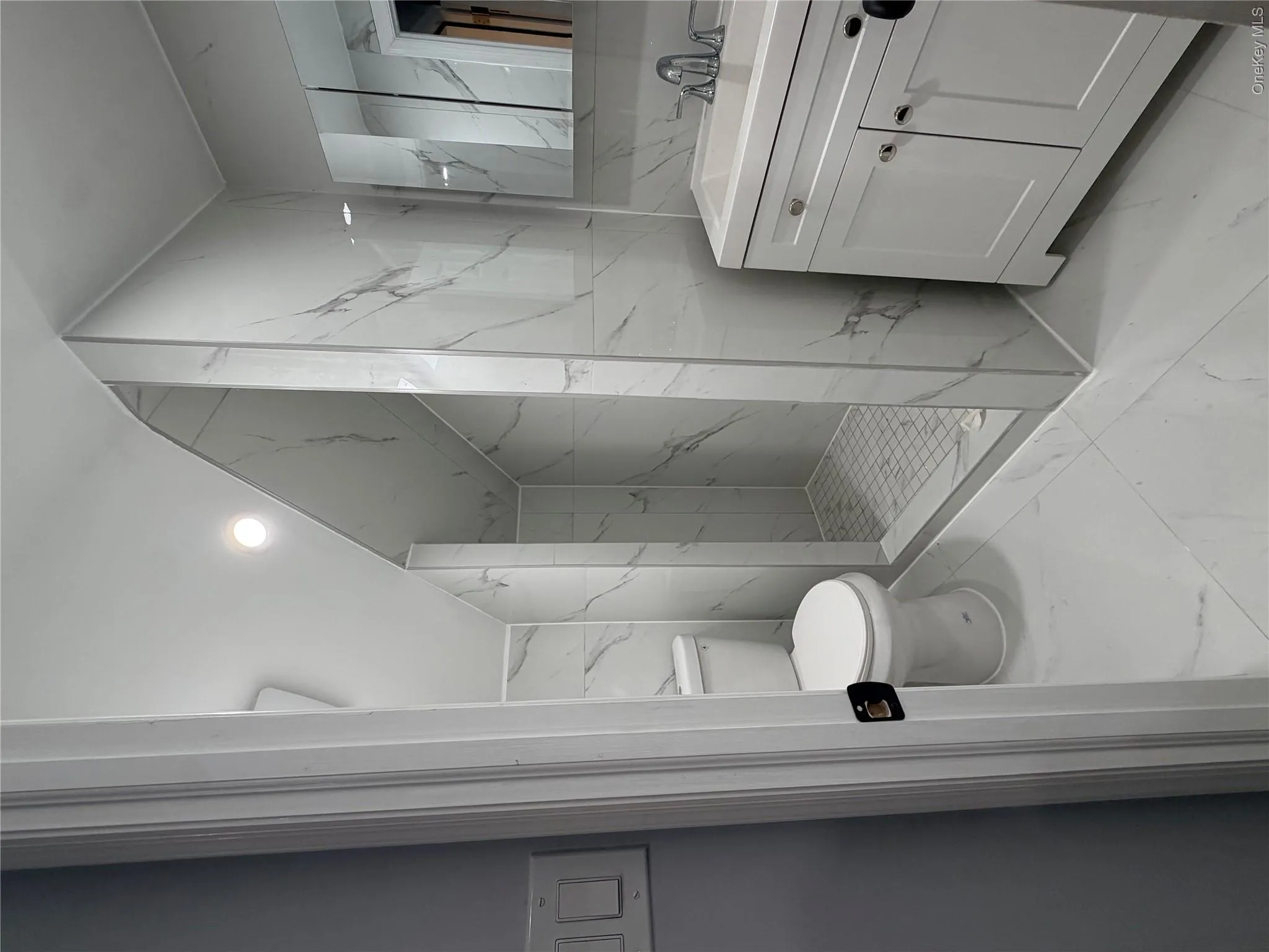 Bathroom Bathroom