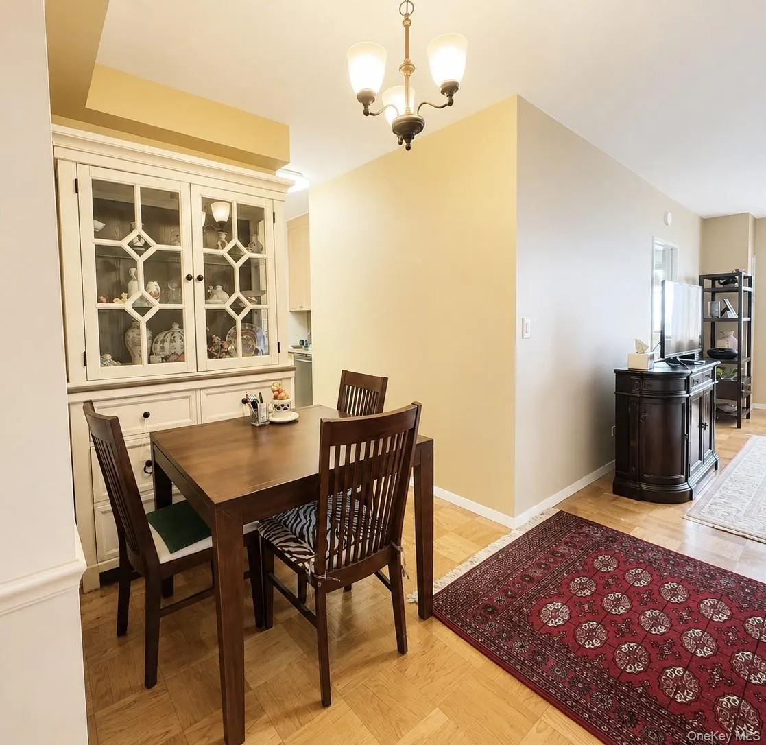 27110 Grand Central Parkway, New York, NY, 1 Bedroom Bedrooms, 3 Rooms Rooms,2 BathroomsBathrooms,Residential,For Rent,Grand Central,0,1044718 27110 Grand Central Parkway, New York, NY, 1 Bedroom Bedrooms, 3 Rooms Rooms,2 BathroomsBathrooms,Residential,For Rent,Grand Central,0,1044718