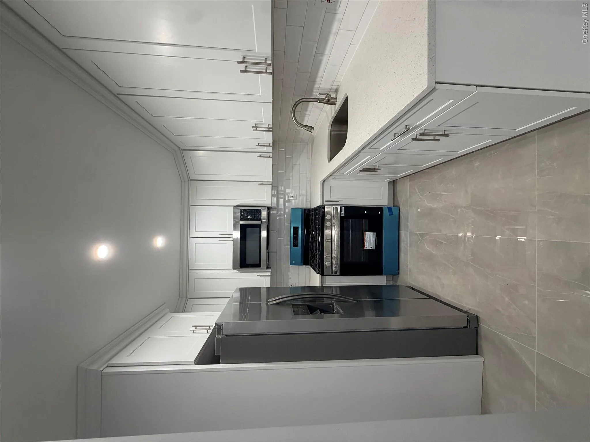 21704 135th Avenue, New York, NY, 4 Bedrooms Bedrooms, 6 Rooms Rooms,2 BathroomsBathrooms,Residential Lease,For Rent,135th,0,1044723 21704 135th Avenue, New York, NY, 4 Bedrooms Bedrooms, 6 Rooms Rooms,2 BathroomsBathrooms,Residential Lease,For Rent,135th,0,1044723