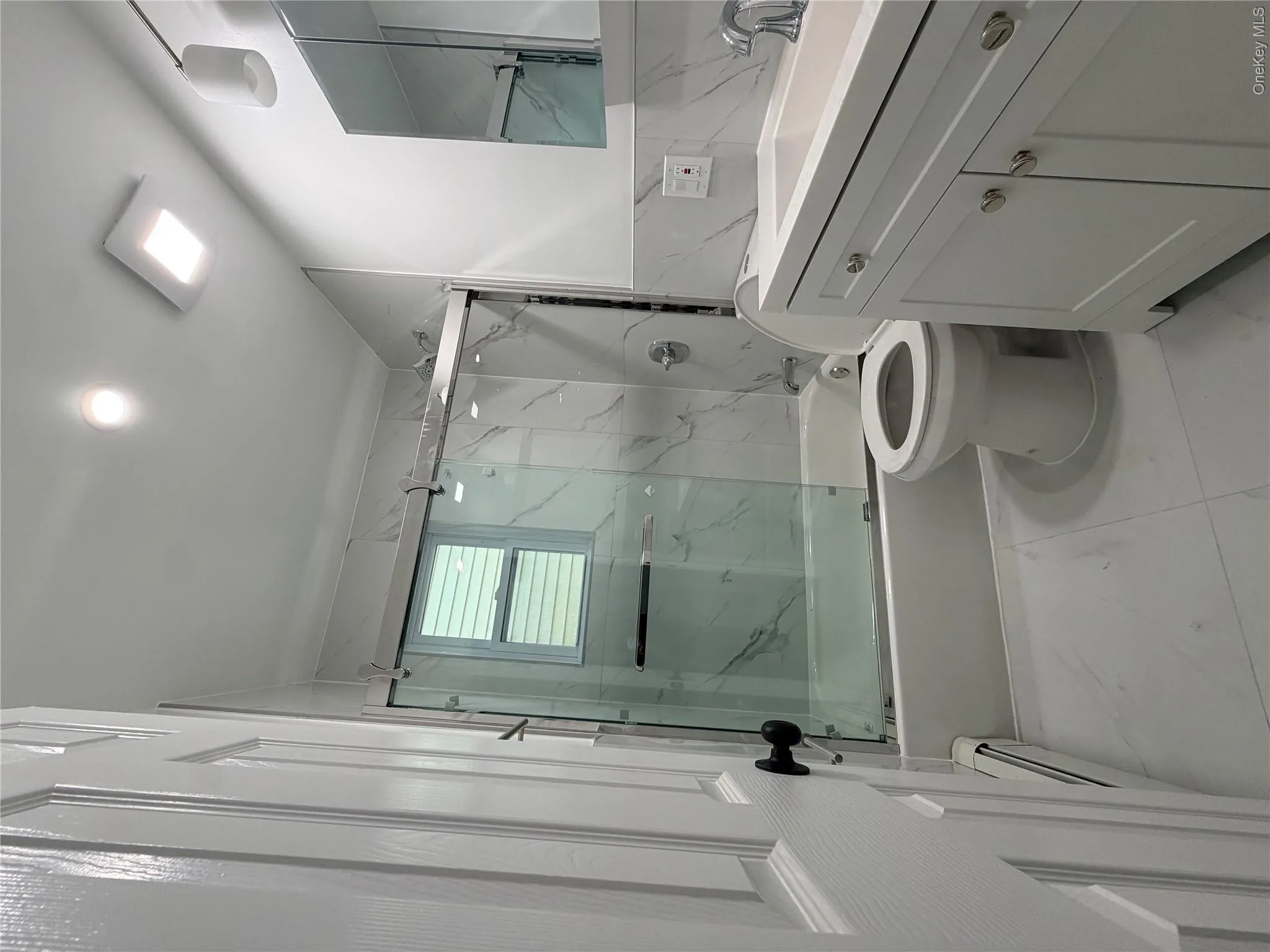21704 135th Avenue, New York, NY, 4 Bedrooms Bedrooms, 6 Rooms Rooms,2 BathroomsBathrooms,Residential Lease,For Rent,135th,0,1044723 21704 135th Avenue, New York, NY, 4 Bedrooms Bedrooms, 6 Rooms Rooms,2 BathroomsBathrooms,Residential Lease,For Rent,135th,0,1044723