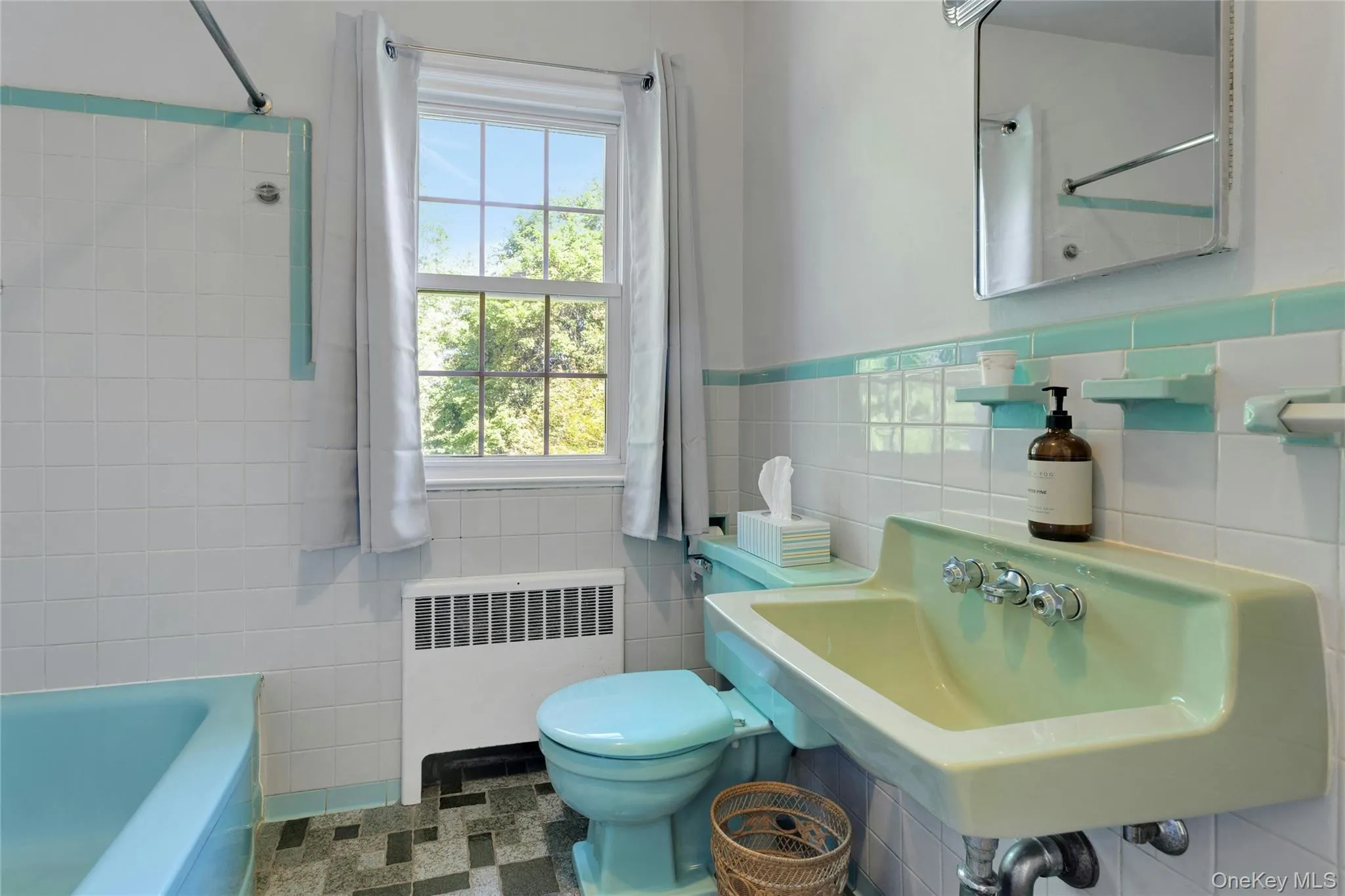 4 Crescent Drive, Cortlandt, NY, 2 Bedrooms Bedrooms, 5 Rooms Rooms,1 BathroomBathrooms,Residential,For Rent,Crescent,0,1044725 4 Crescent Drive, Cortlandt, NY, 2 Bedrooms Bedrooms, 5 Rooms Rooms,1 BathroomBathrooms,Residential,For Rent,Crescent,0,1044725