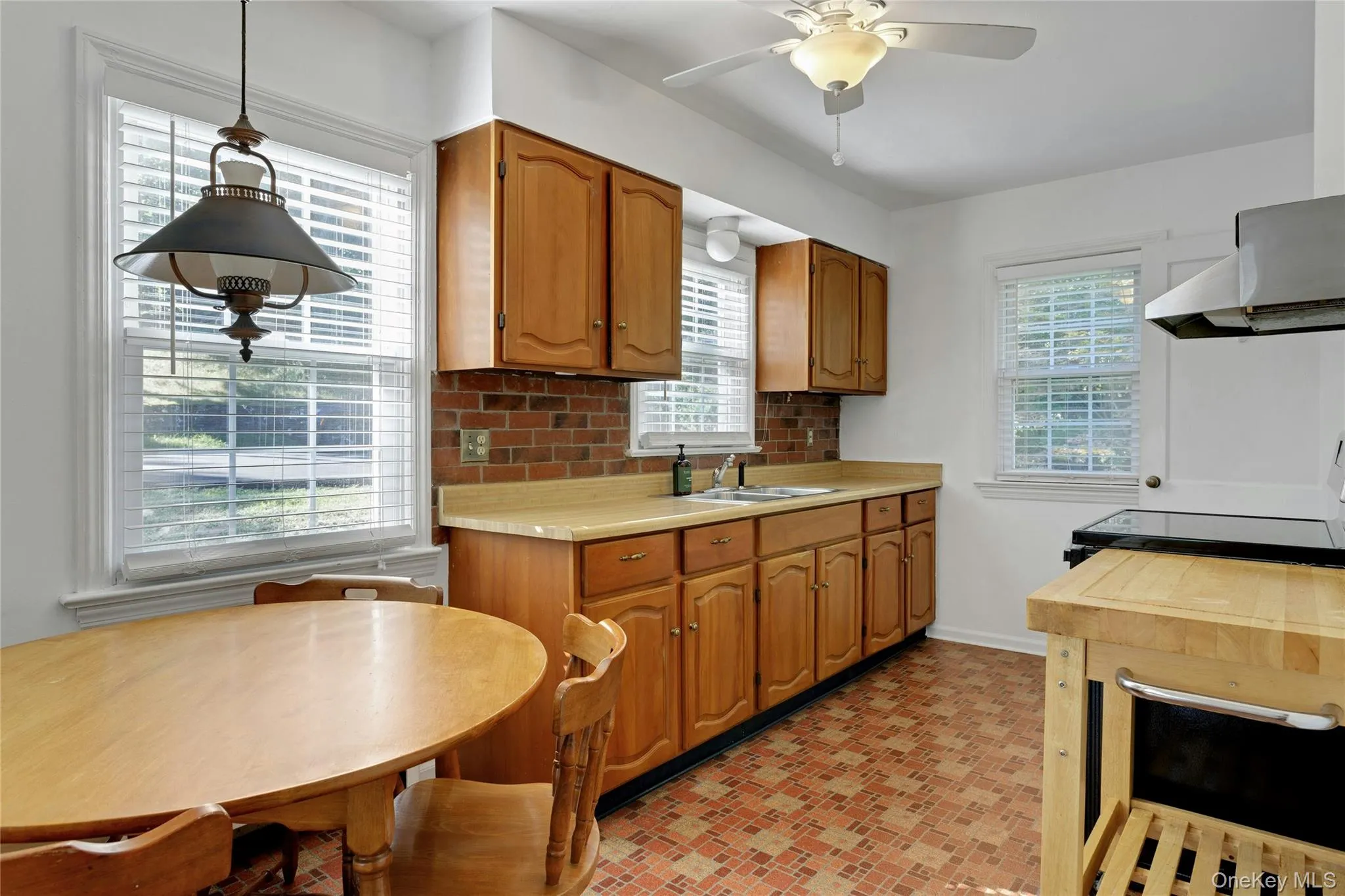 4 Crescent Drive, Cortlandt, NY, 2 Bedrooms Bedrooms, 5 Rooms Rooms,1 BathroomBathrooms,Residential,For Rent,Crescent,0,1044725 4 Crescent Drive, Cortlandt, NY, 2 Bedrooms Bedrooms, 5 Rooms Rooms,1 BathroomBathrooms,Residential,For Rent,Crescent,0,1044725