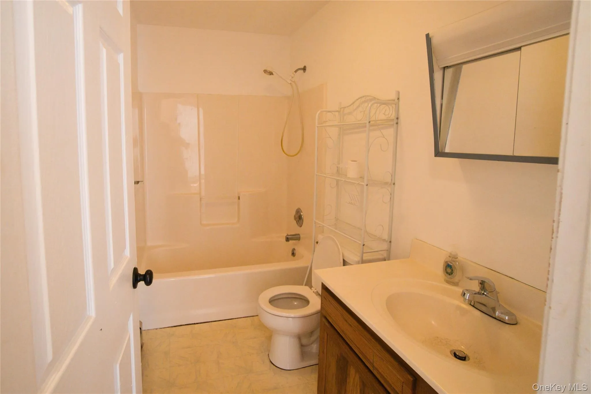227 Rod And Gun Club Road, Forestburgh, NY, 3 Bedrooms Bedrooms, 6 Rooms Rooms,2 BathroomsBathrooms,Residential,For Rent,Rod And Gun Club,0,1044731 227 Rod And Gun Club Road, Forestburgh, NY, 3 Bedrooms Bedrooms, 6 Rooms Rooms,2 BathroomsBathrooms,Residential,For Rent,Rod And Gun Club,0,1044731