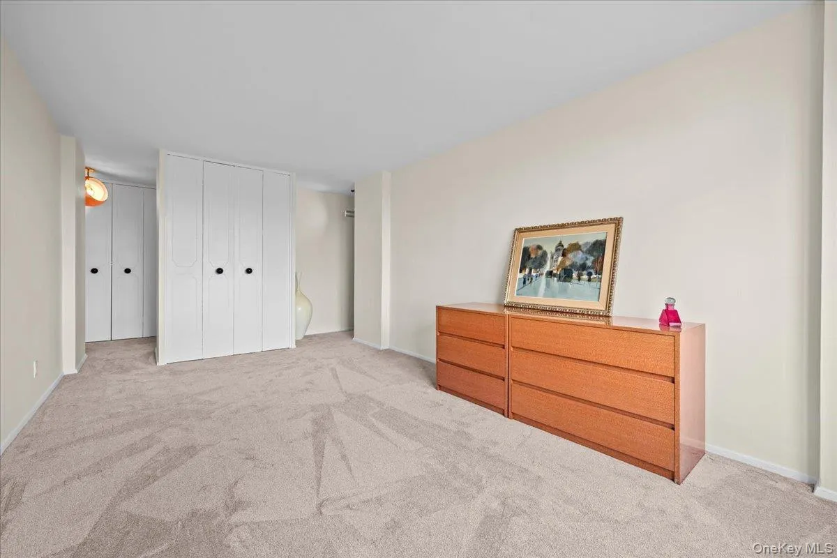 555 KAPPOCK, New York, NY, 3 Bedrooms Bedrooms, 7 Rooms Rooms,2 BathroomsBathrooms,Residential,For Rent,KAPPOCK,0,1044735 555 KAPPOCK, New York, NY, 3 Bedrooms Bedrooms, 7 Rooms Rooms,2 BathroomsBathrooms,Residential,For Rent,KAPPOCK,0,1044735