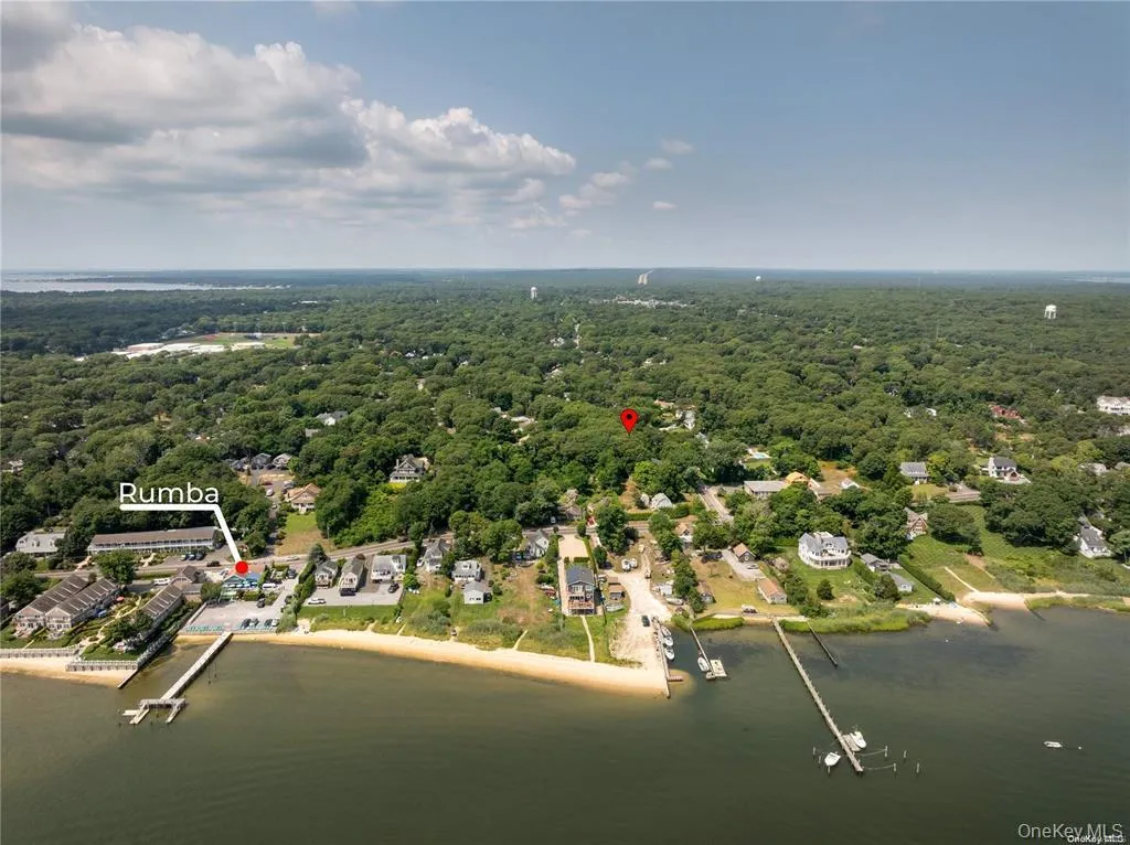 102 Fanning Avenue, Southampton, NY, 3 Bedrooms Bedrooms, 8 Rooms Rooms,2 BathroomsBathrooms,Residential Lease,For Rent,Fanning,0,1044742 102 Fanning Avenue, Southampton, NY, 3 Bedrooms Bedrooms, 8 Rooms Rooms,2 BathroomsBathrooms,Residential Lease,For Rent,Fanning,0,1044742